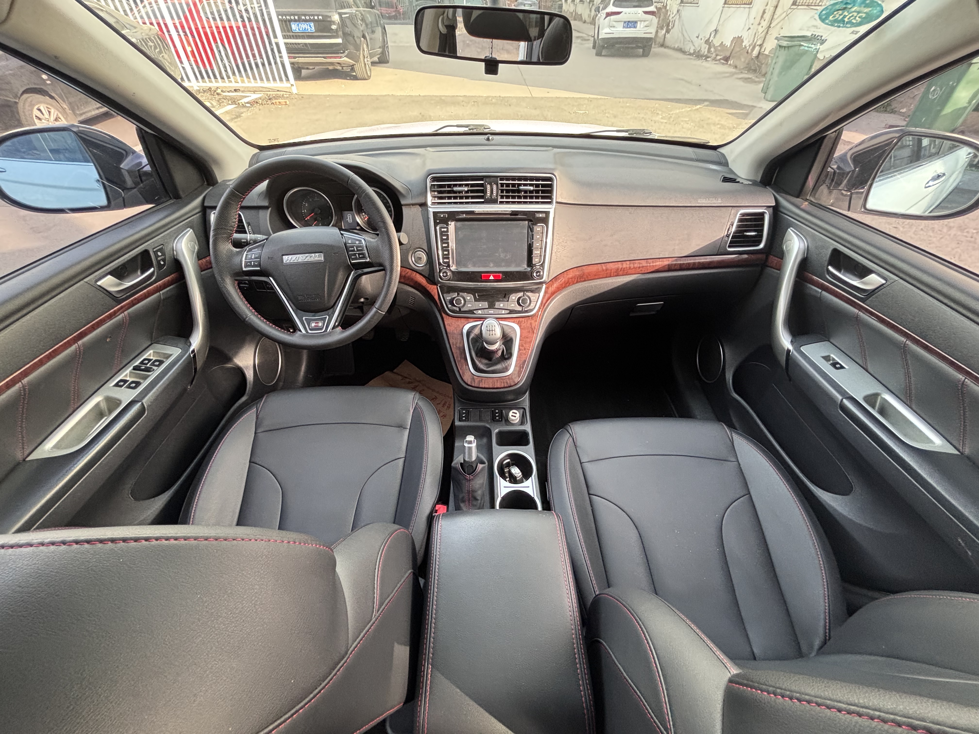 Haval H6 2017 car image #8