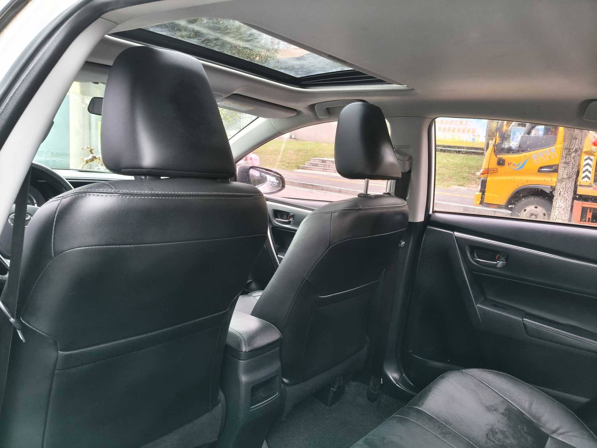 丰田 卡罗拉 2017 汽车图片 #8