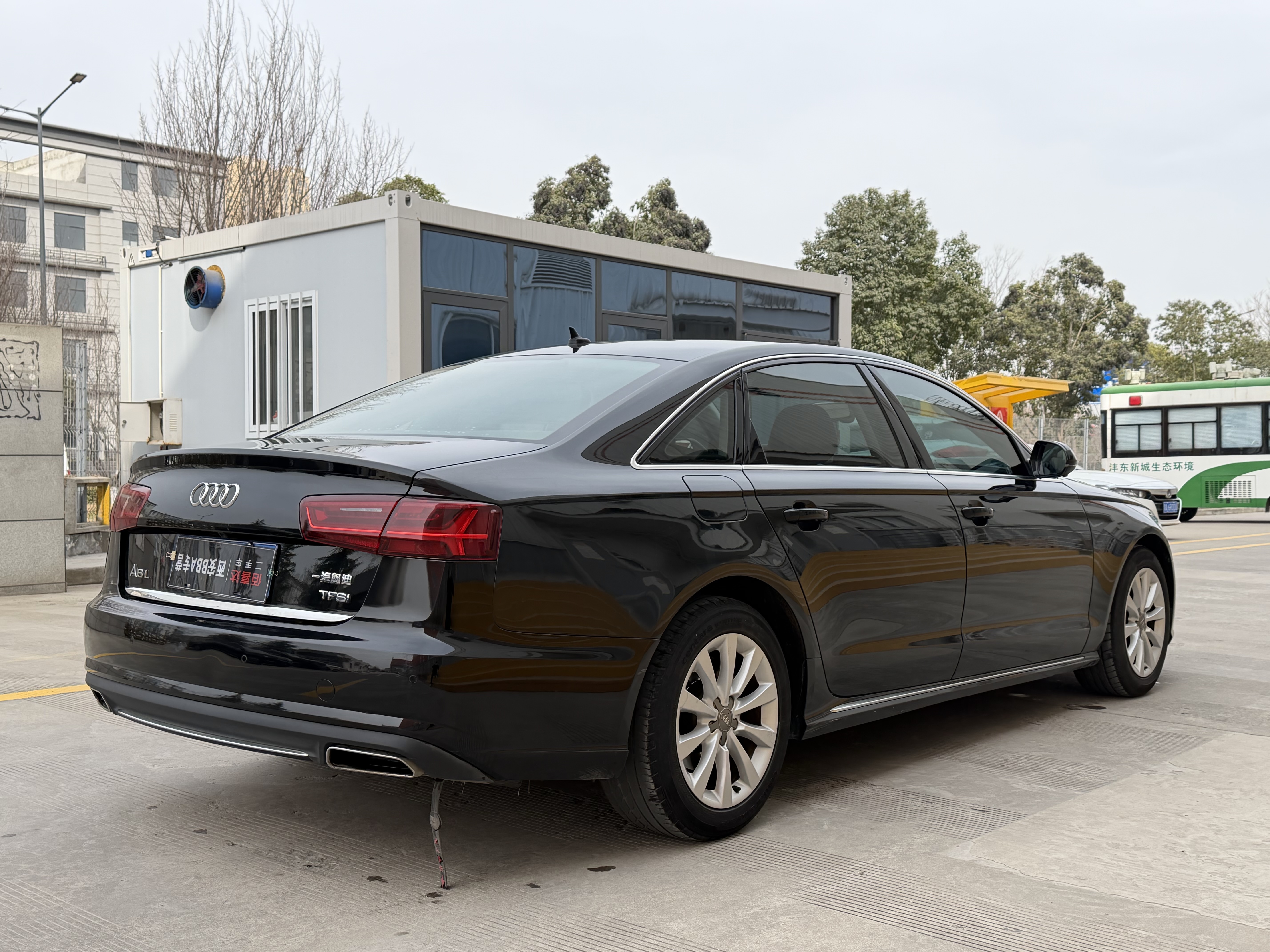 Audi A6L 2017 car image #8