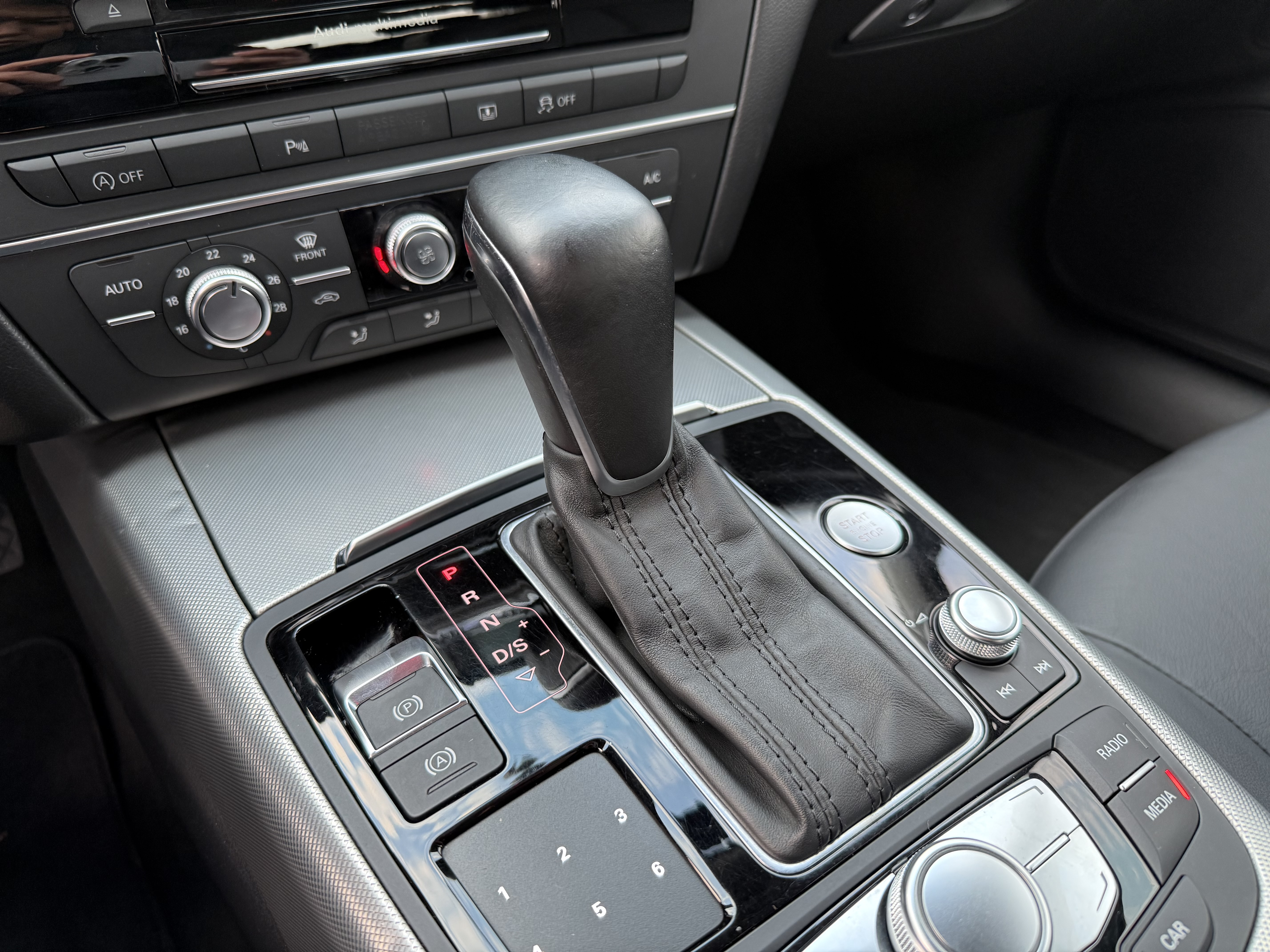 Audi A6L 2017 car image #8
