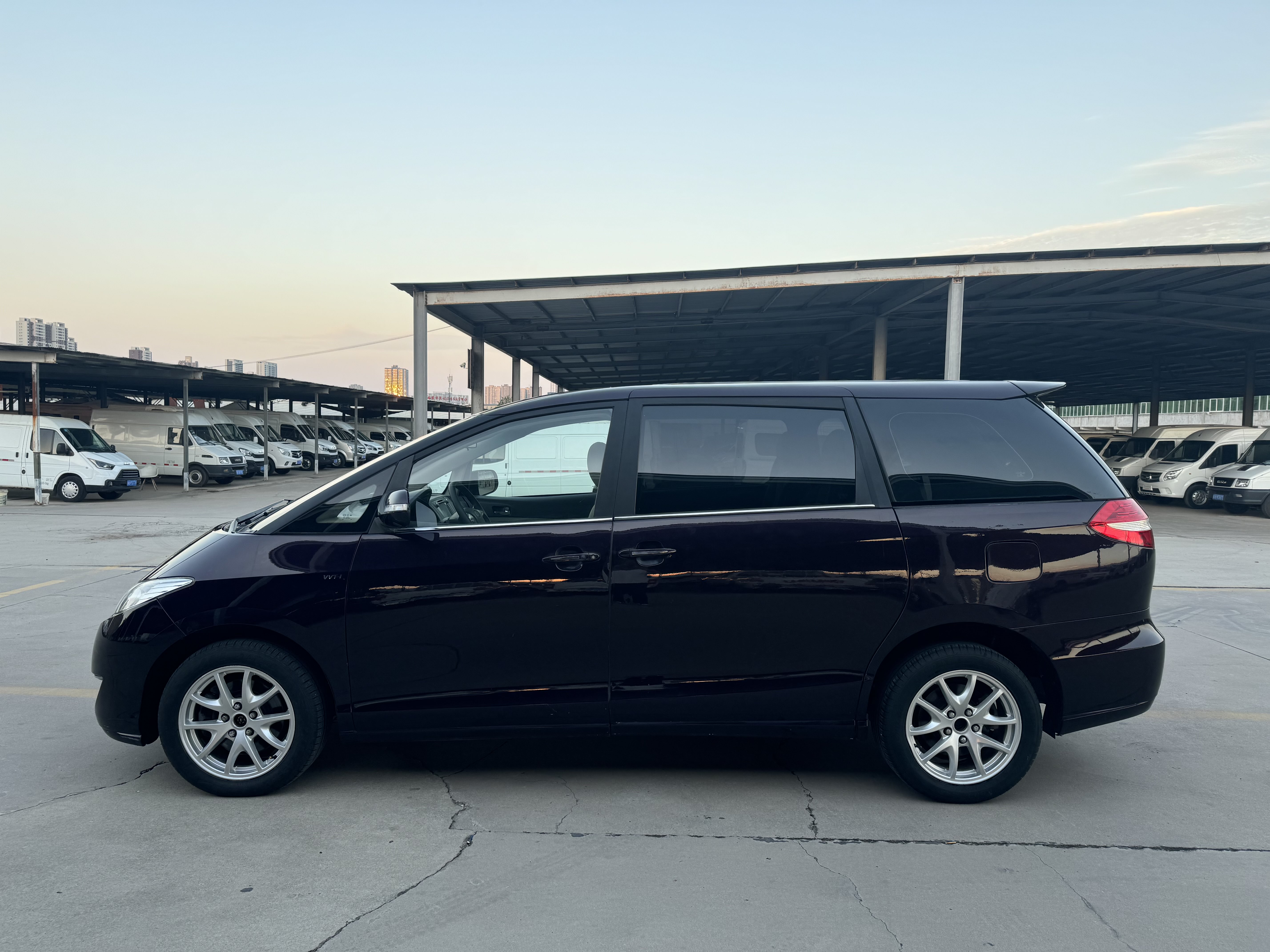 BYD M6 2015 #8 BYD M6 2015 car image #8