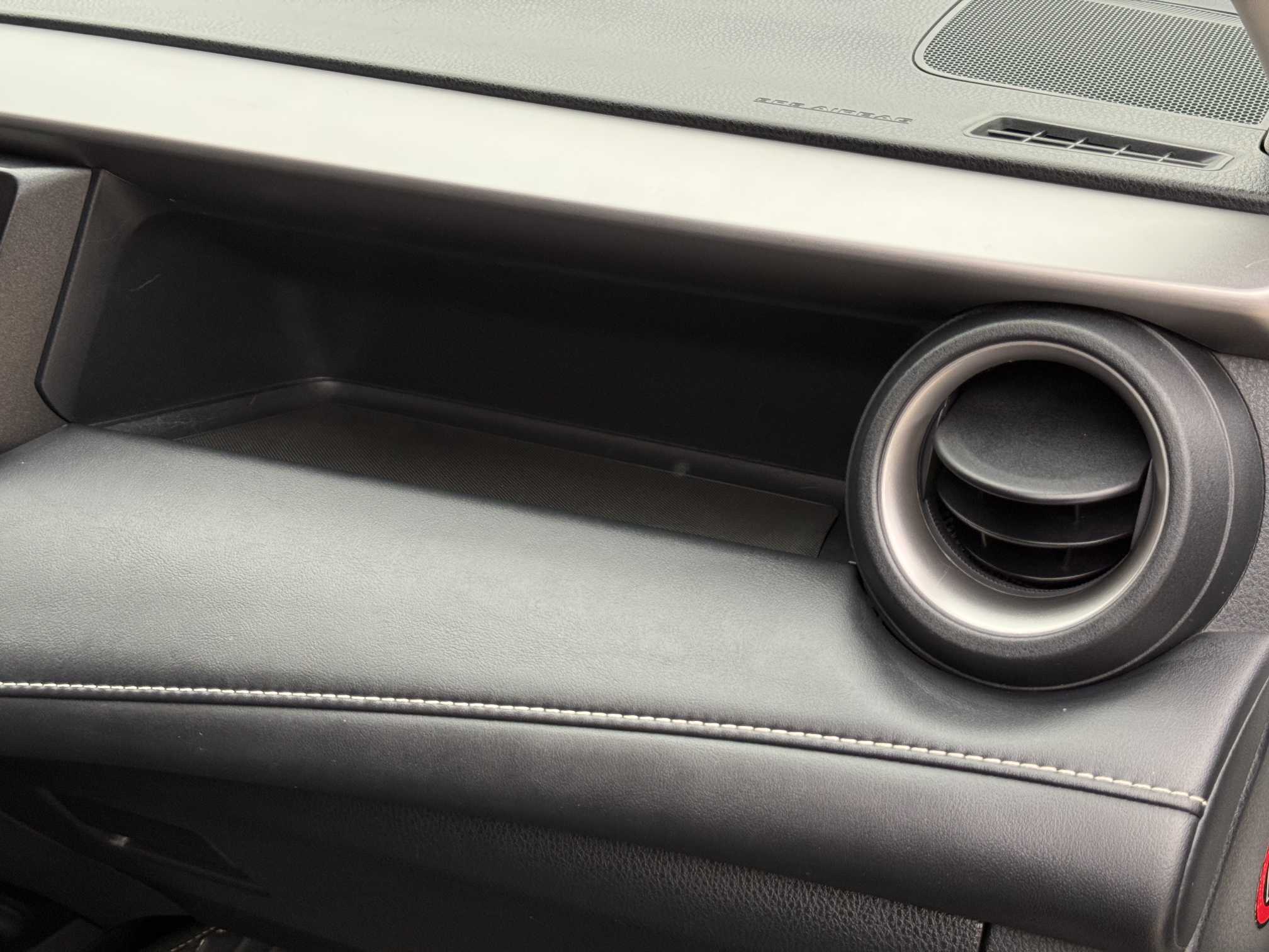 Toyota RAV4 2016 car image #8