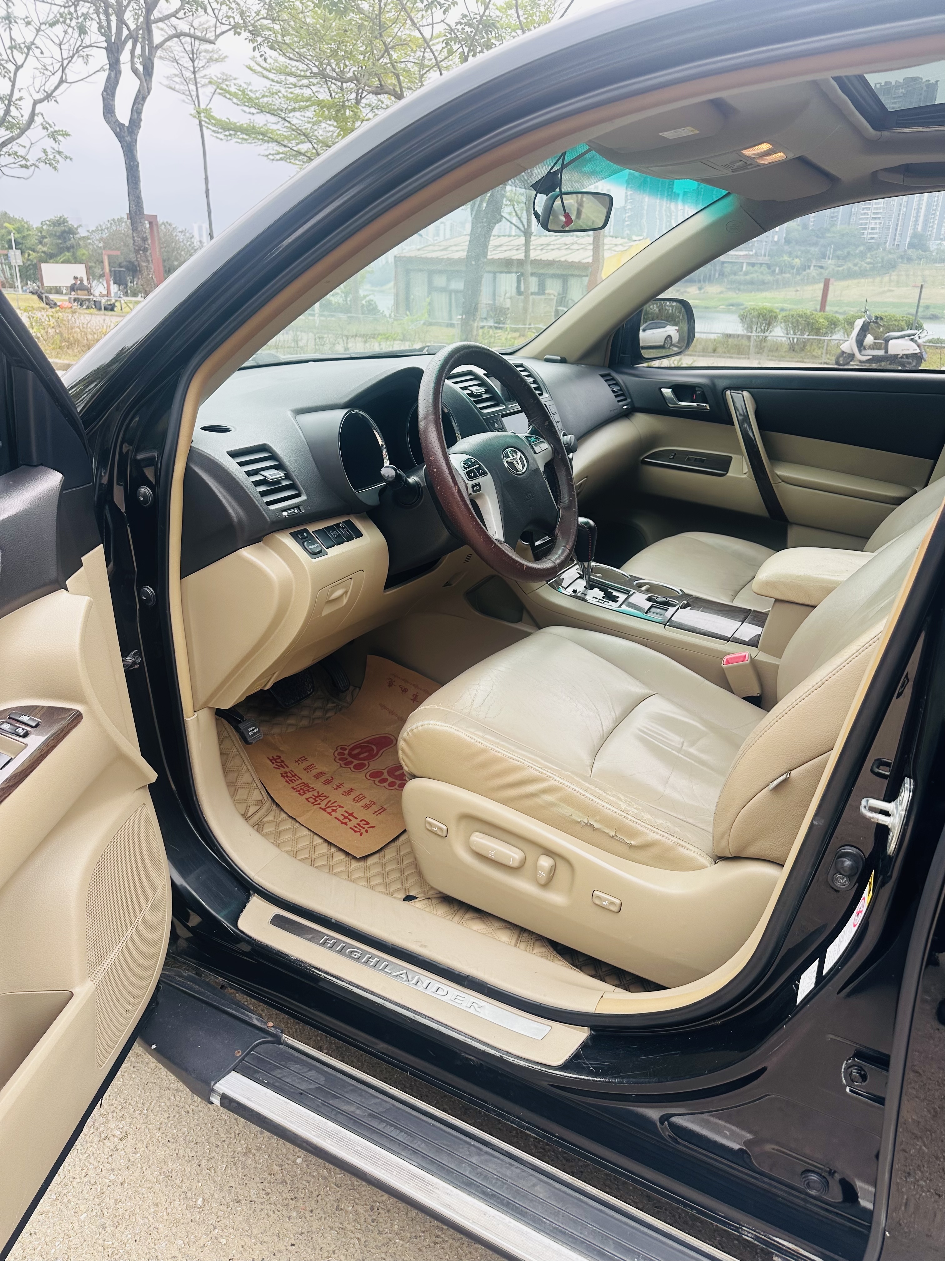 Toyota Highlander 2010 image de voiture #8