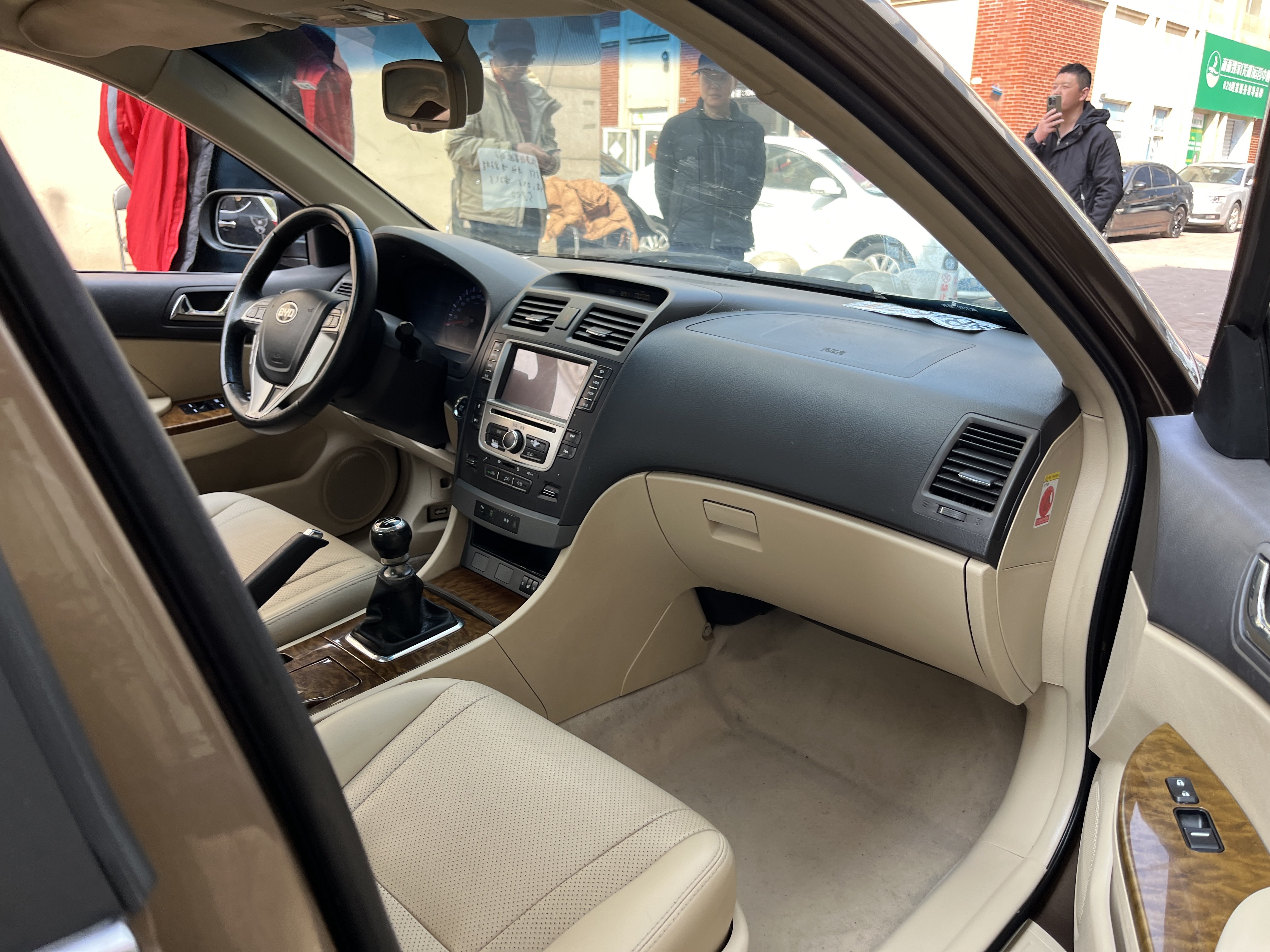 BYD G6 2013 #8 BYD G6 2013 car image #8