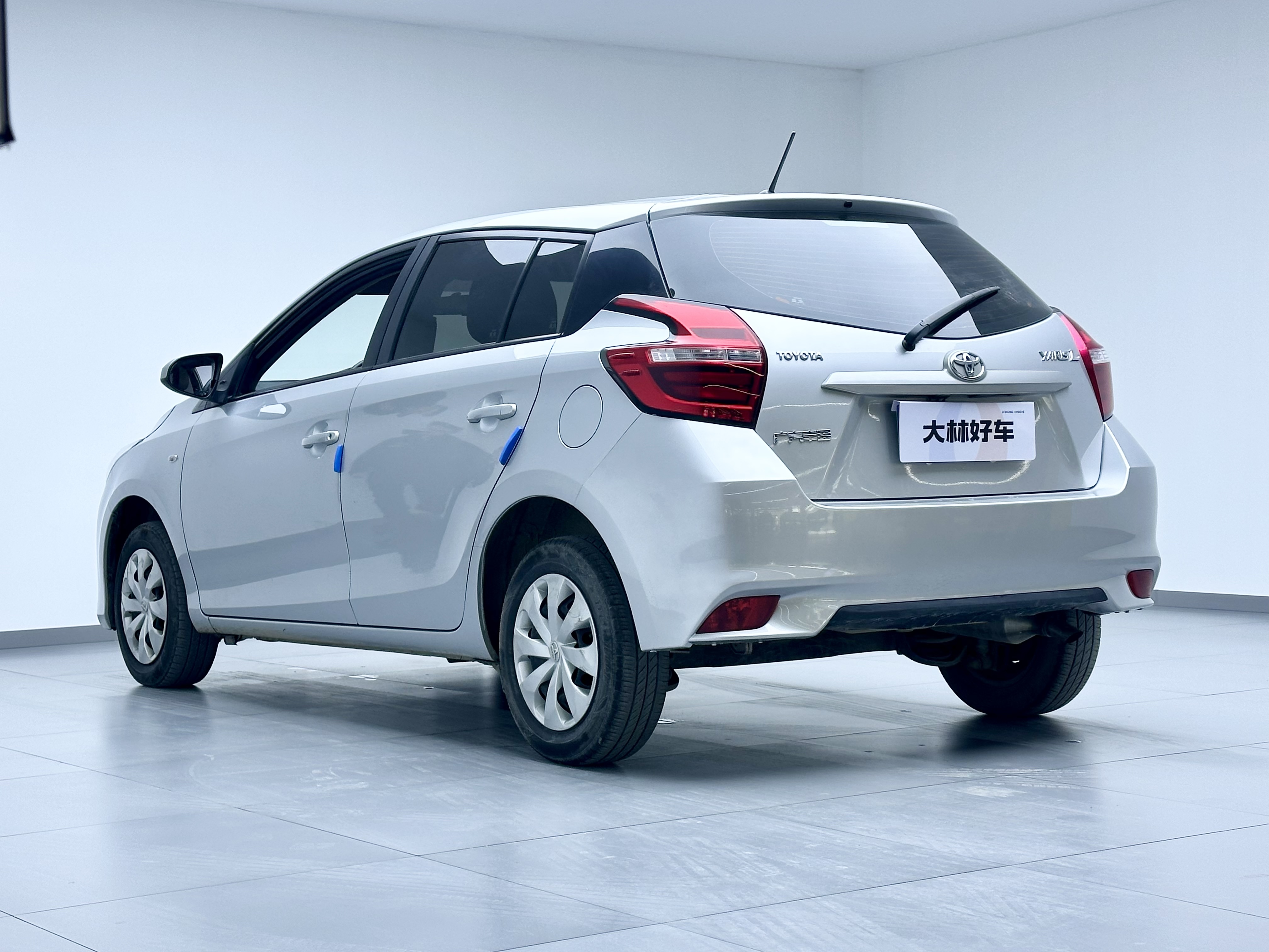 Yaris L Zhixuan 2017 #8 Yaris L Zhixuan 2017 car image #8