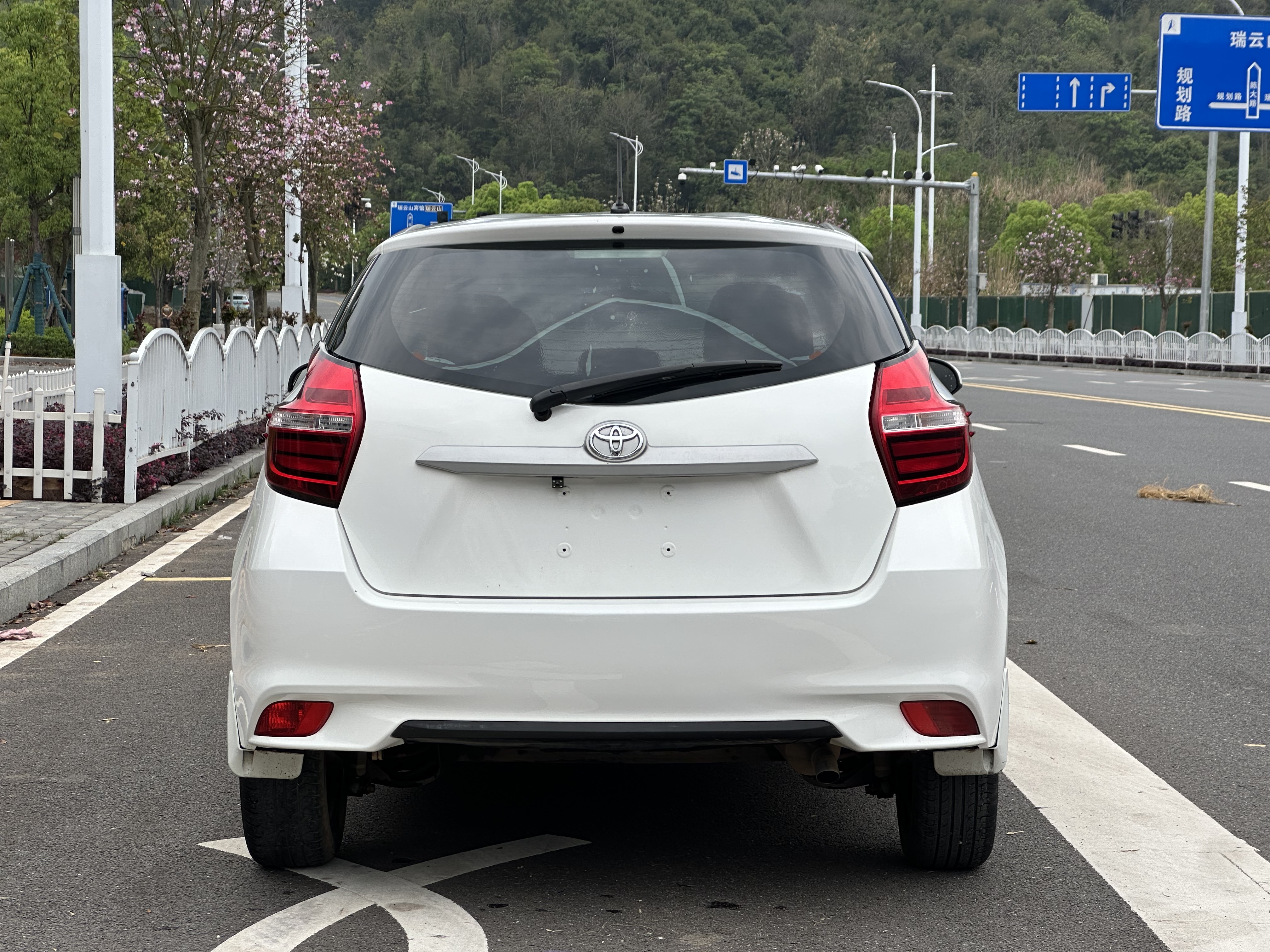 Yaris L Zhixuan 2017 #8 Yaris L Zhixuan 2017 car image #8