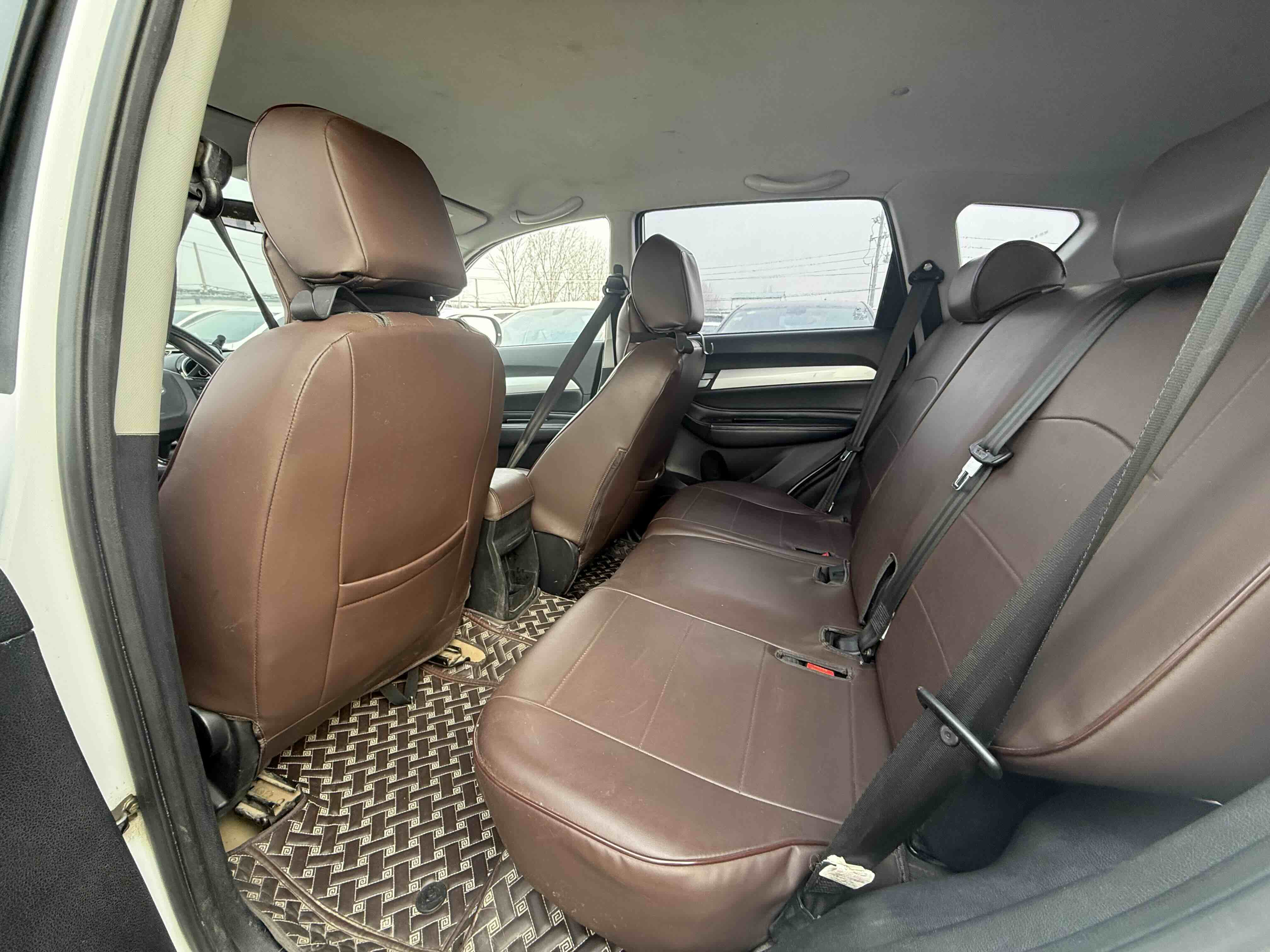 Kaiyi X3 2016 car image #8