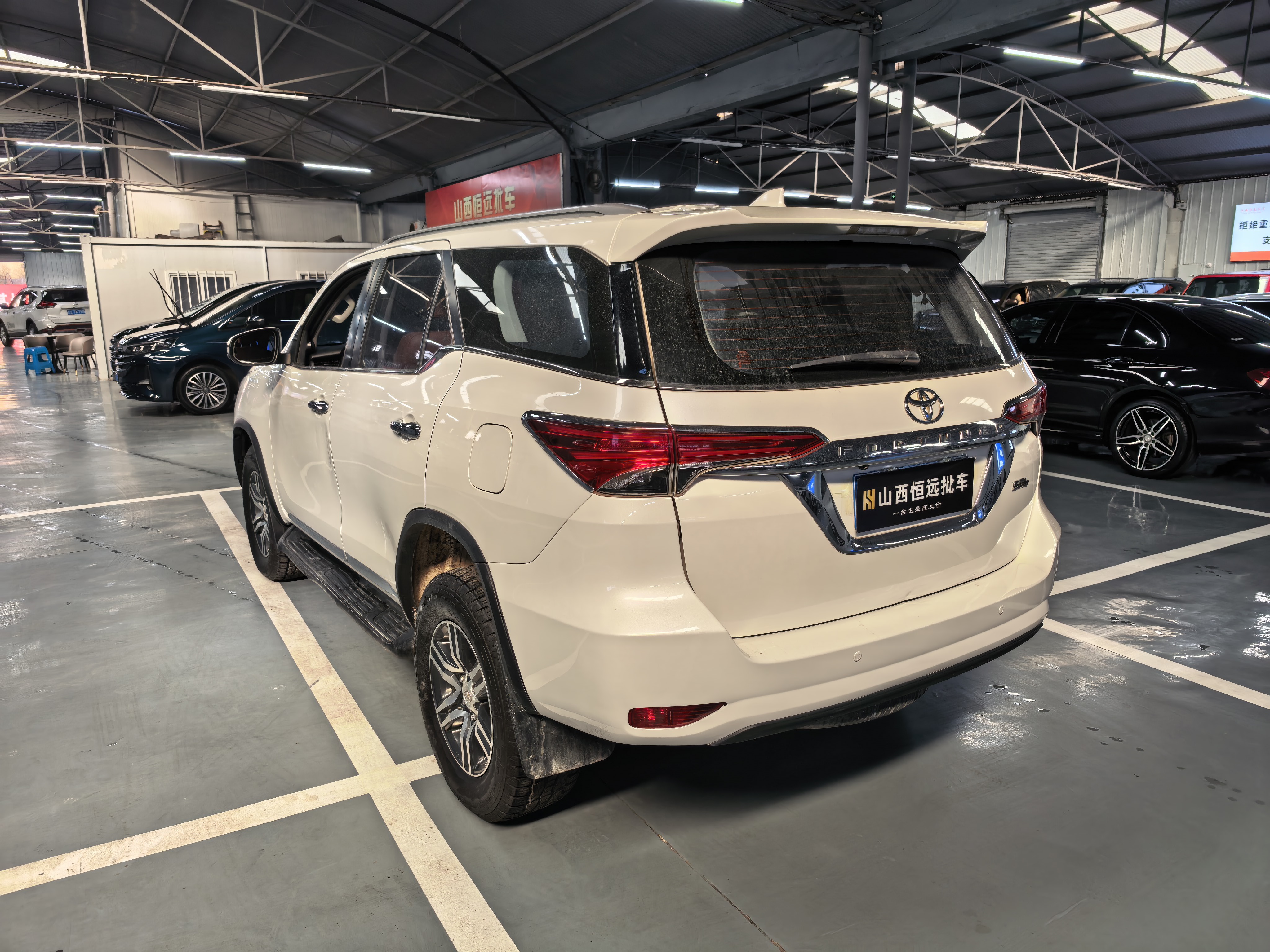 Toyota Fortuner 2017 car image #8