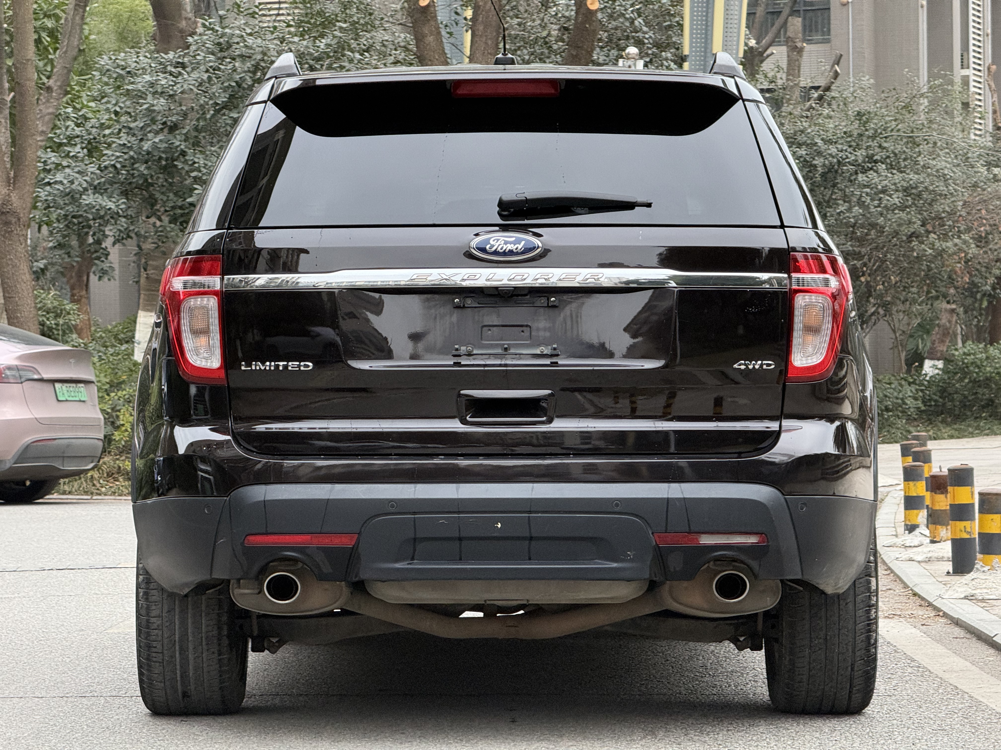 Ford Explorer (Imported) 2014 car image #8