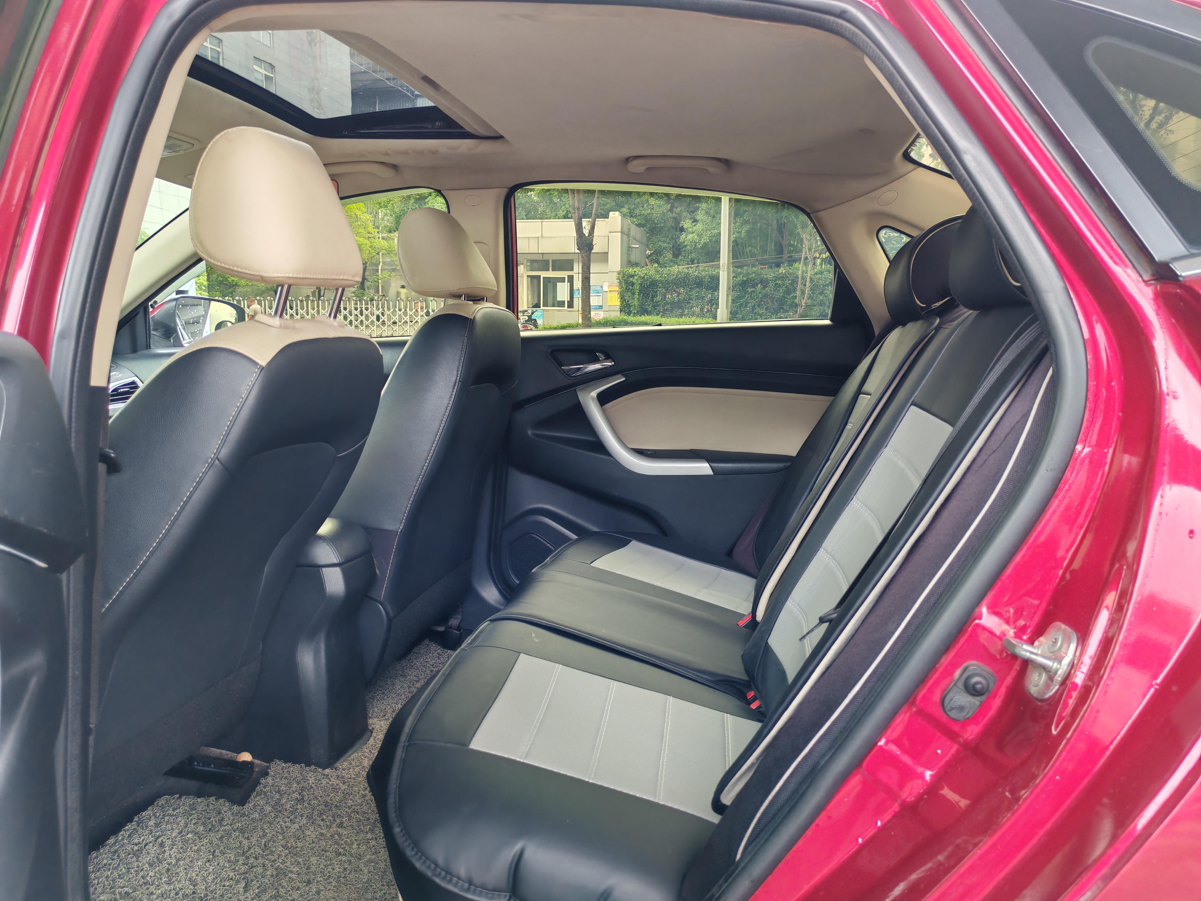 Changan Alsvin V7 2015 car image #8