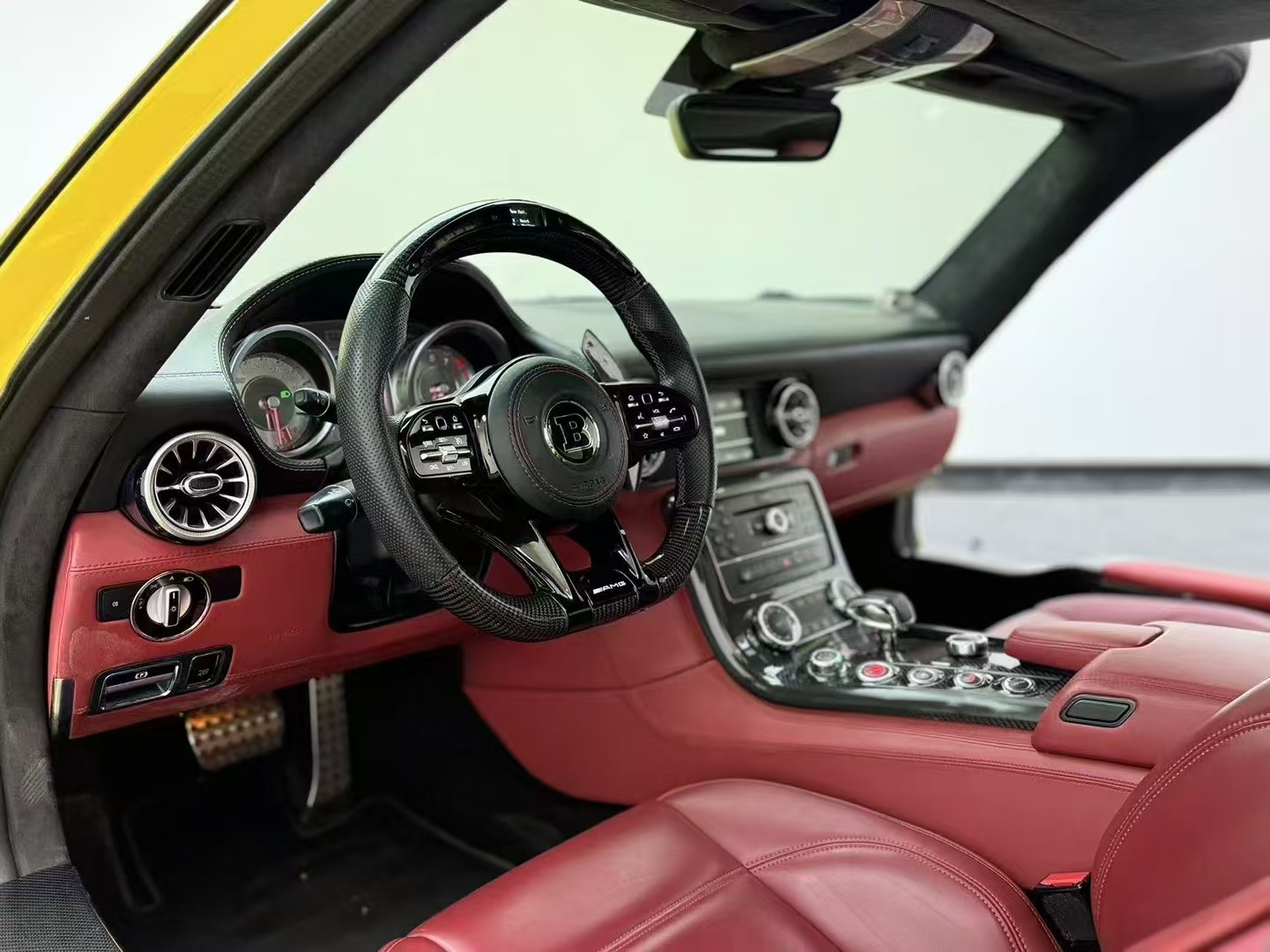 Mercedes-Benz SLS AMG 2012 #8 Mercedes-Benz SLS AMG 2012 car image #8