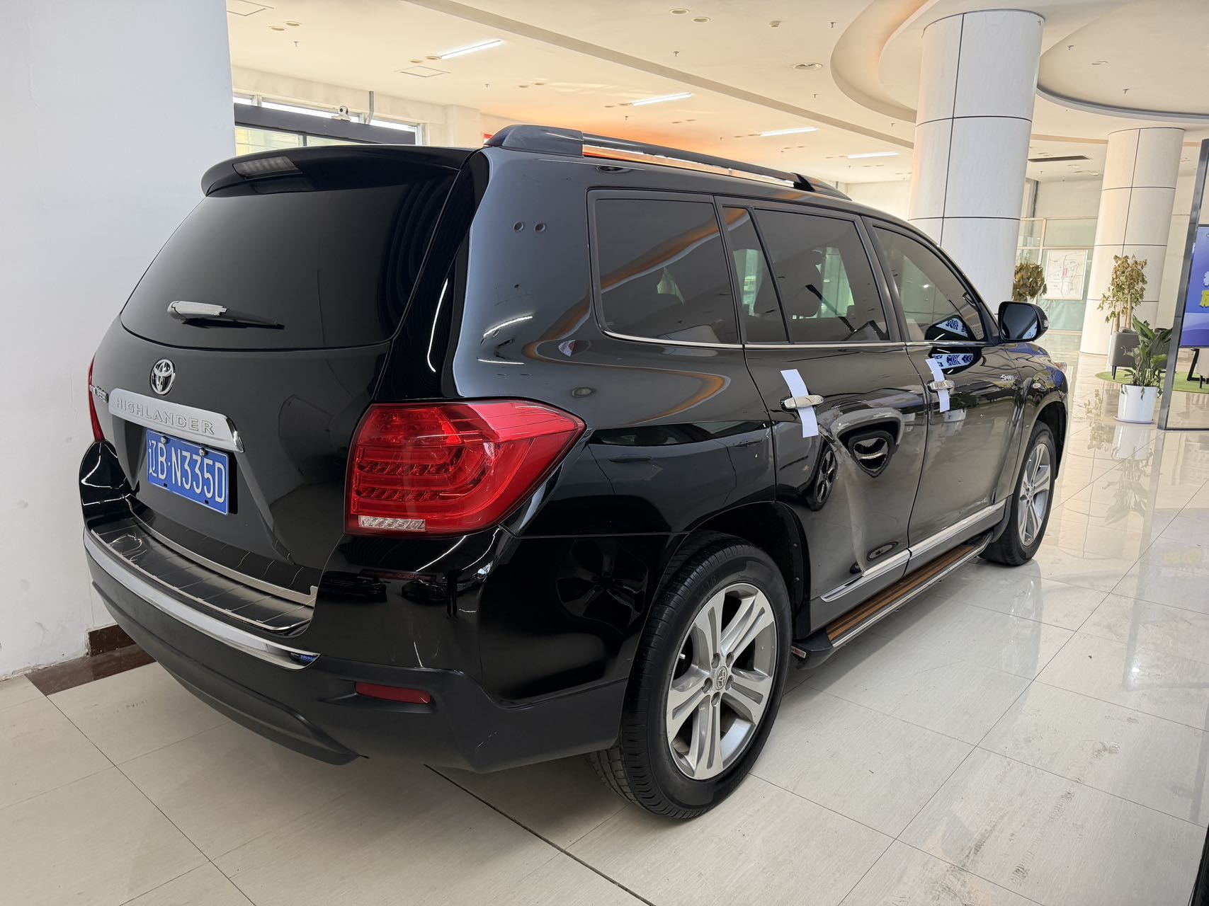 Toyota Highlander 2012 изображение автомобиля #8