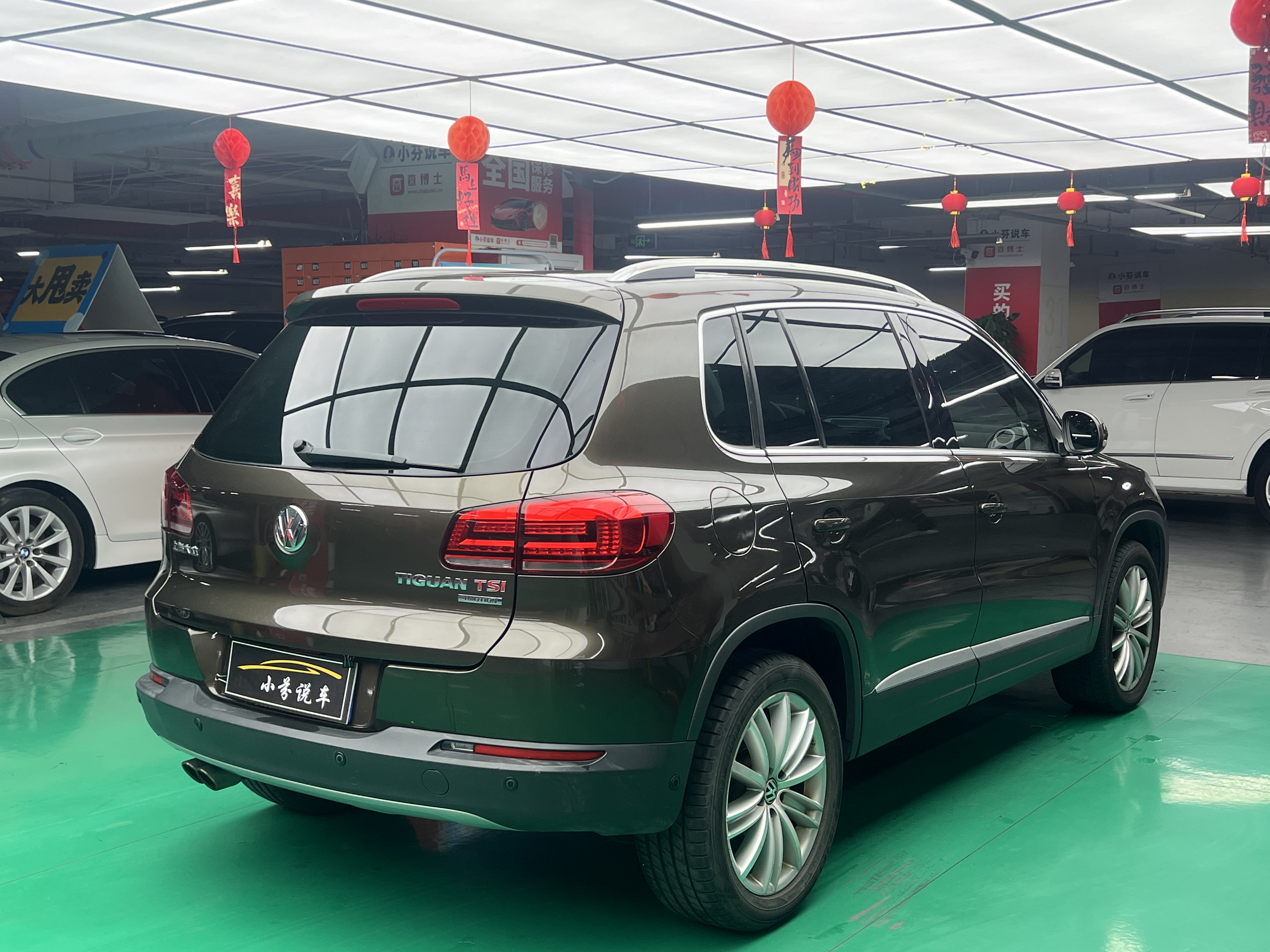 Volkswagen Tiguan 2014 car image #8