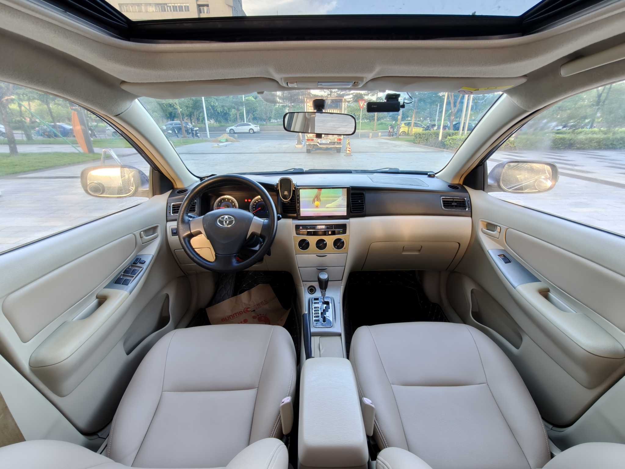 Toyota Corolla (Classic) 2013 car image #8