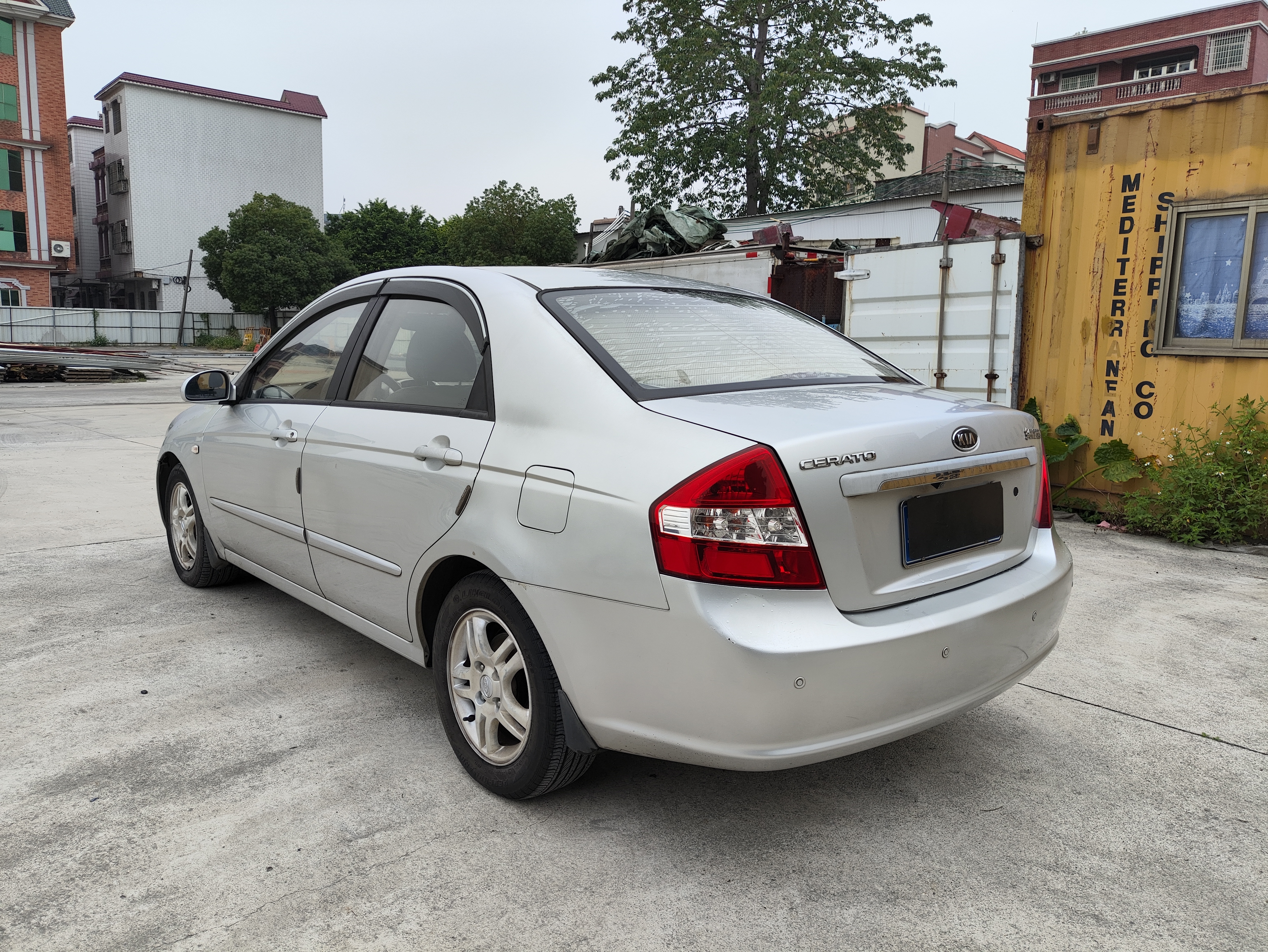 Kia Cerato 2010 imagen de coche #8