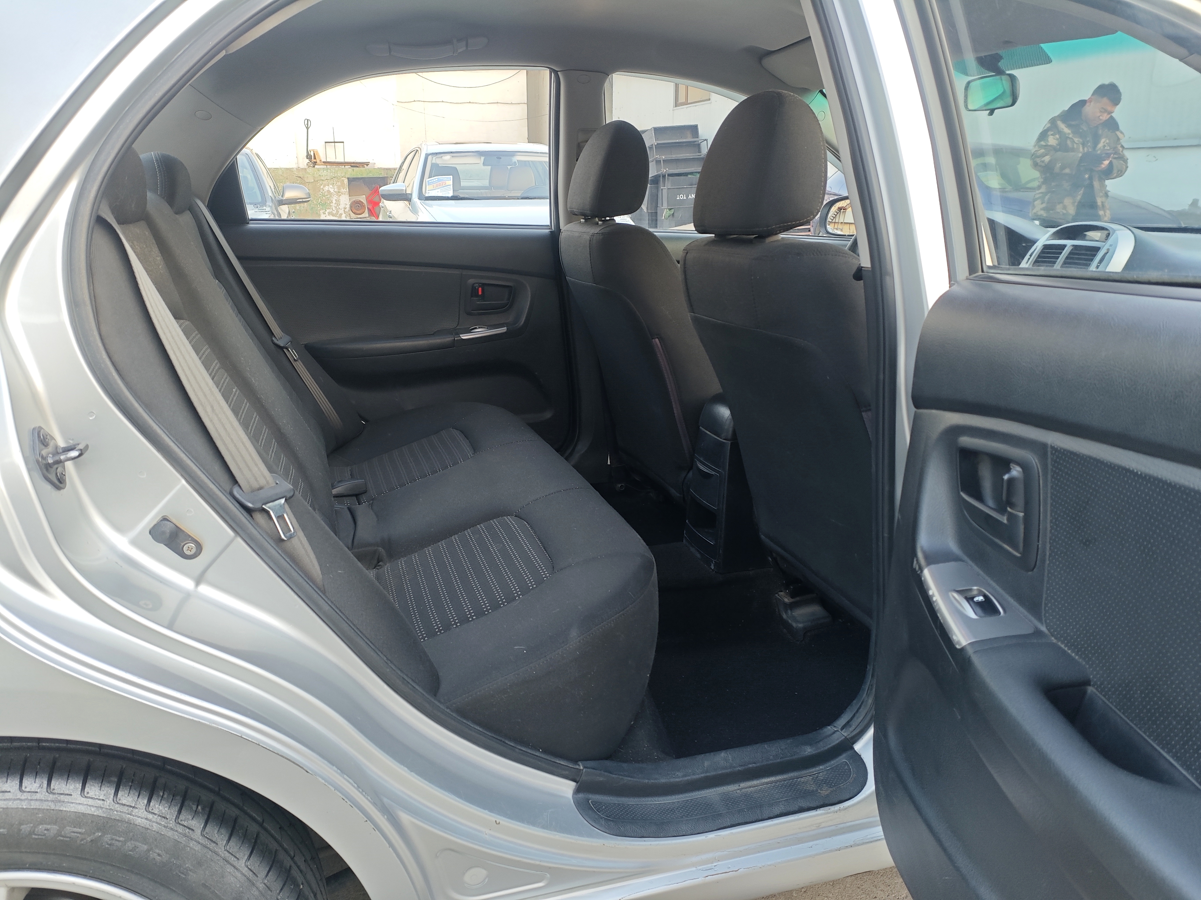 起亚 赛拉图 2012 汽车图片 #8