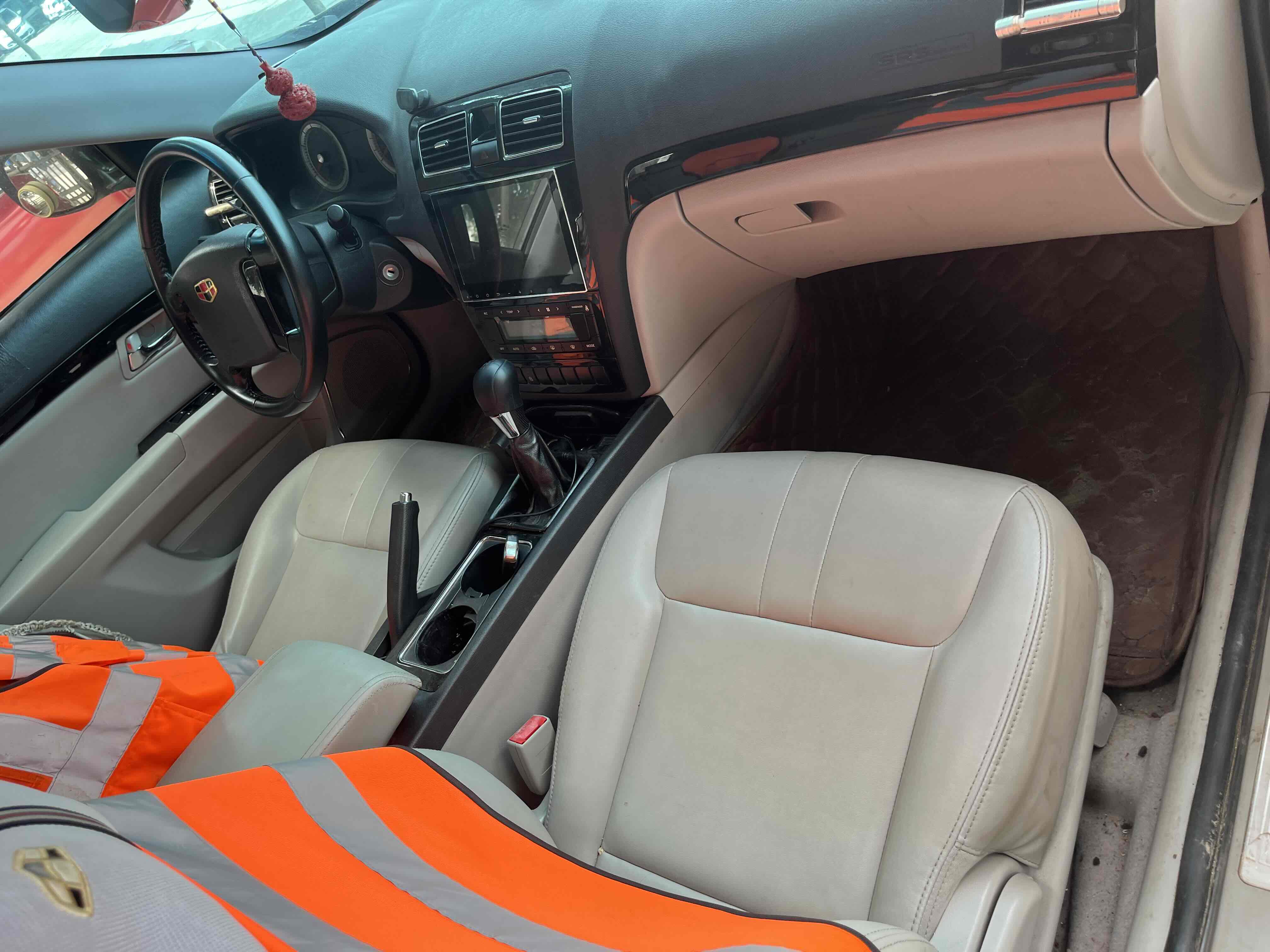 GEELY EC8 2014 car image #8