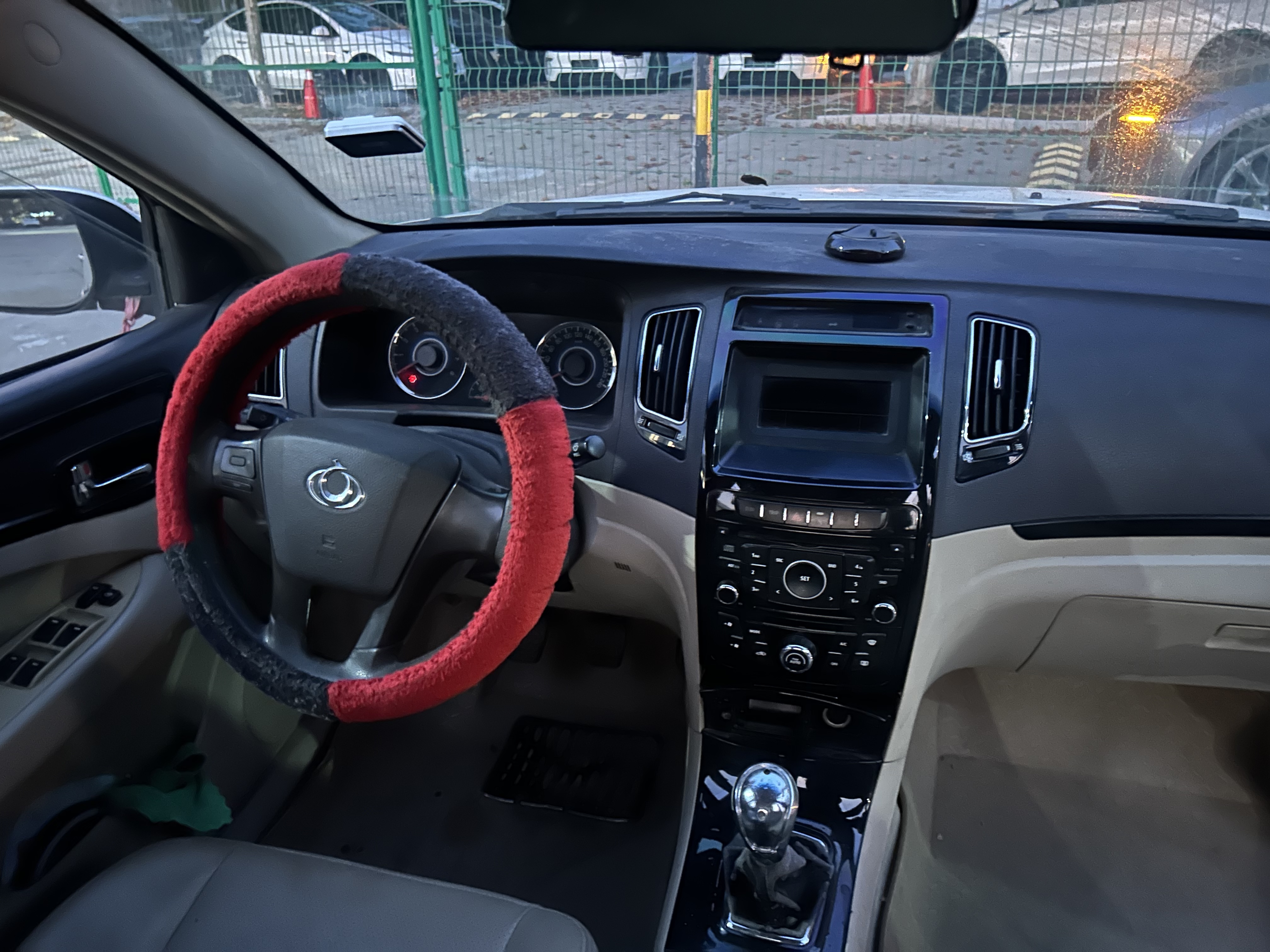 GEELY GC7 2014 #8 GEELY GC7 2014 car image #8