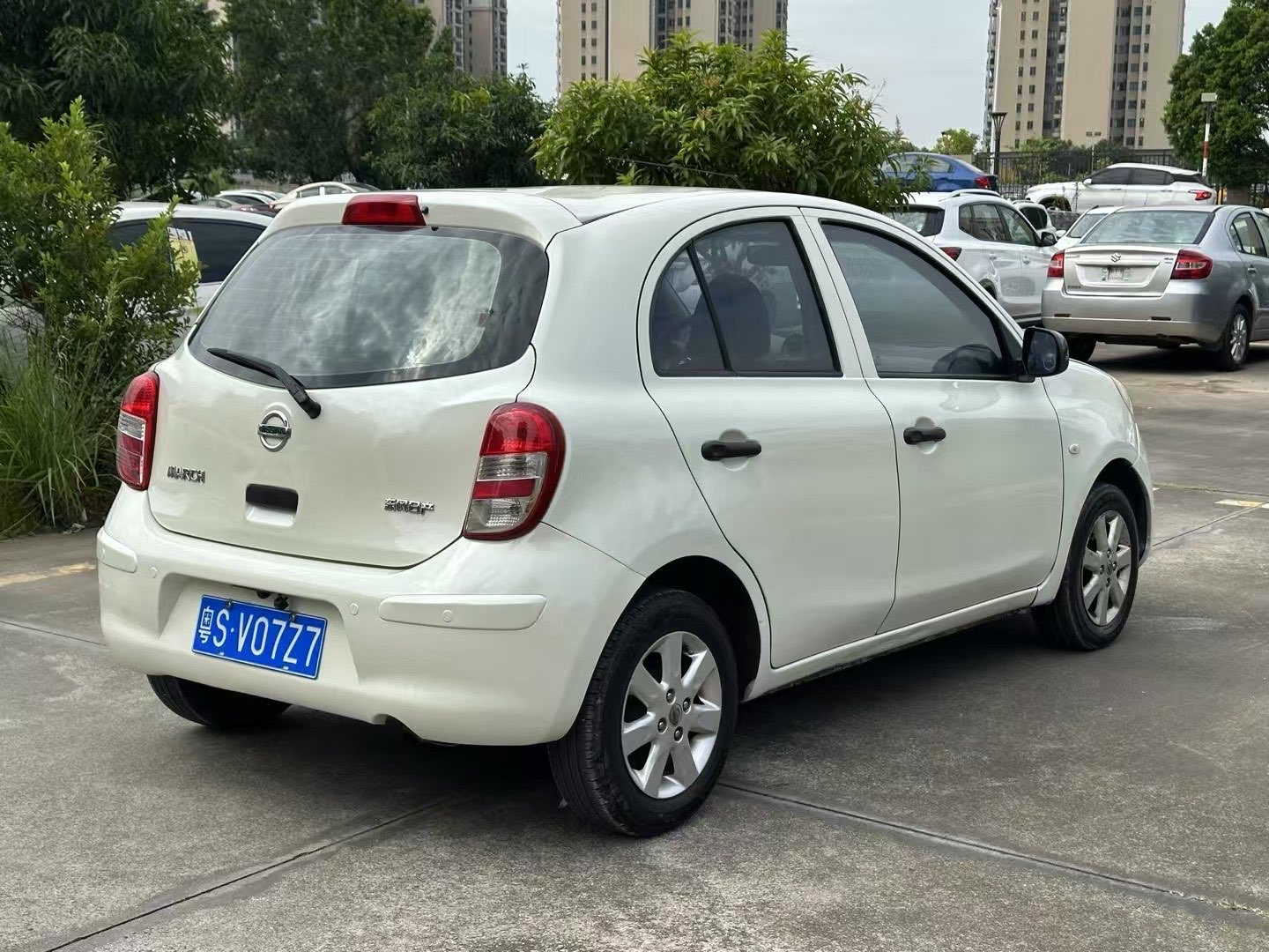 日产 玛驰 2013 汽车图片 #8