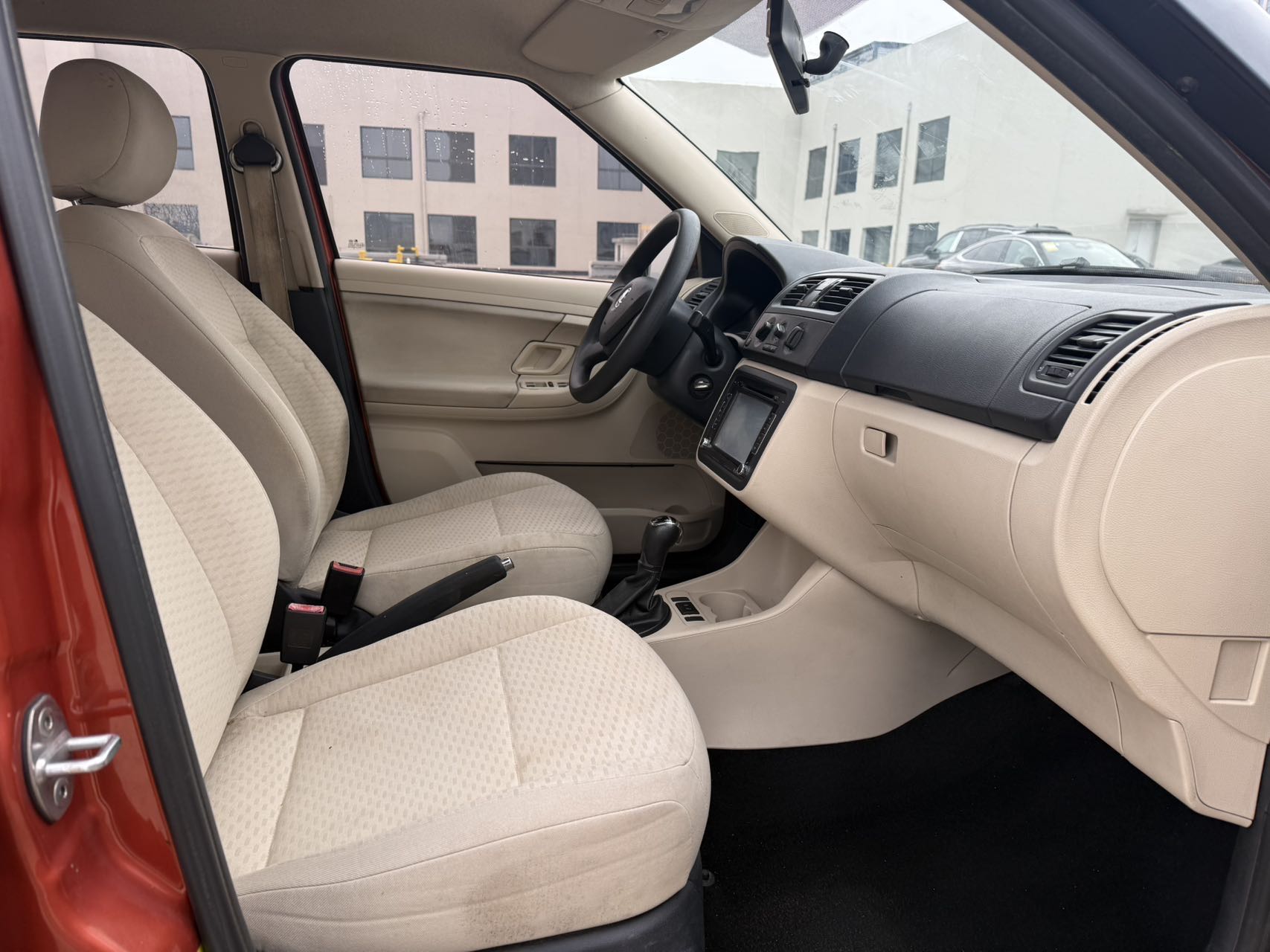 Skoda Fabia 2014 immagine di auto #8