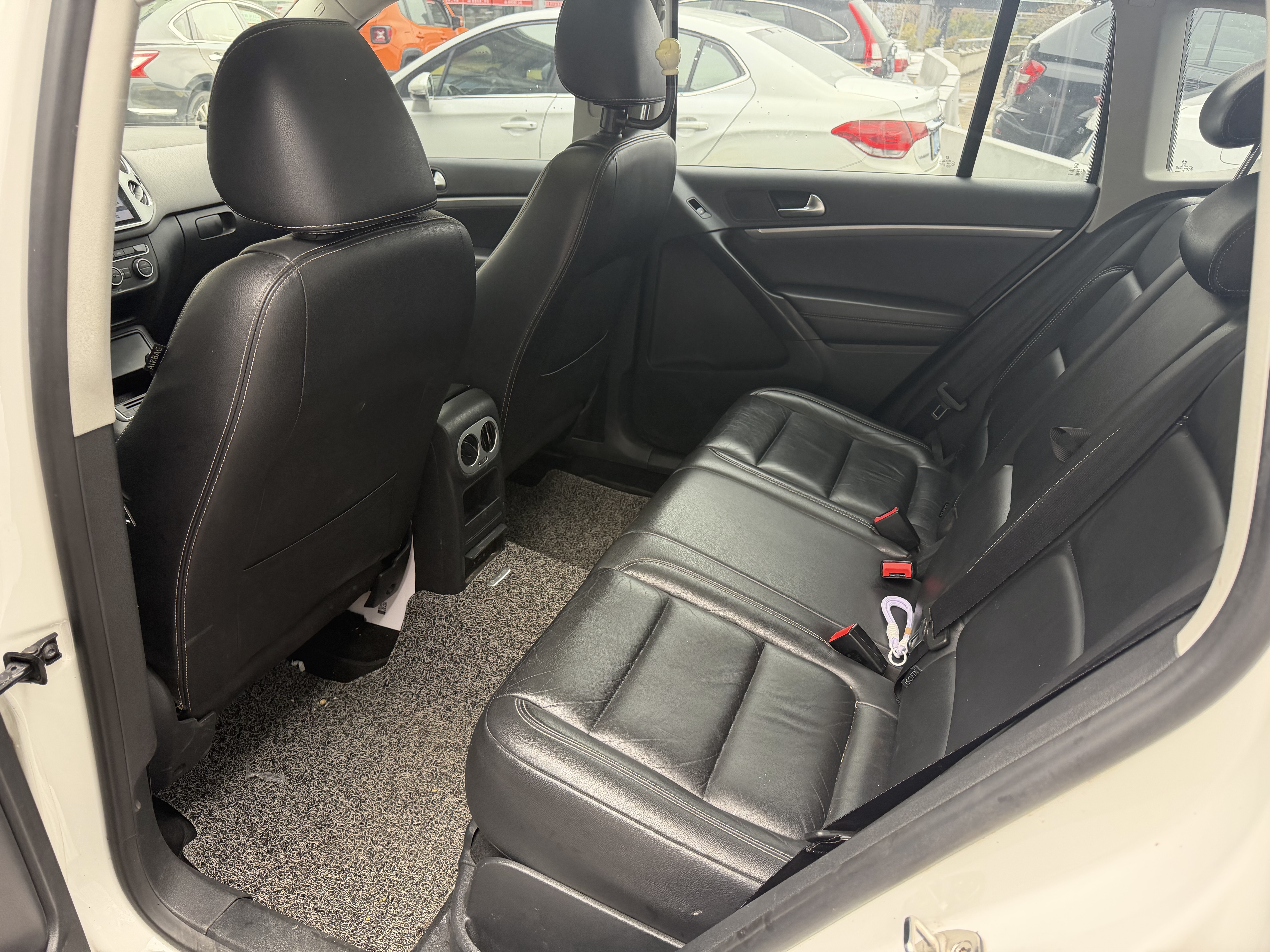 Volkswagen Tiguan 2017 imagem de carro #8