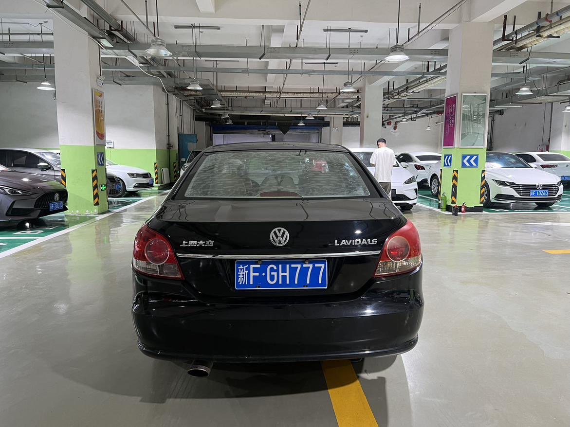 Volkswagen Lavida 2010 #8 Volkswagen Lavida 2010 car image #8