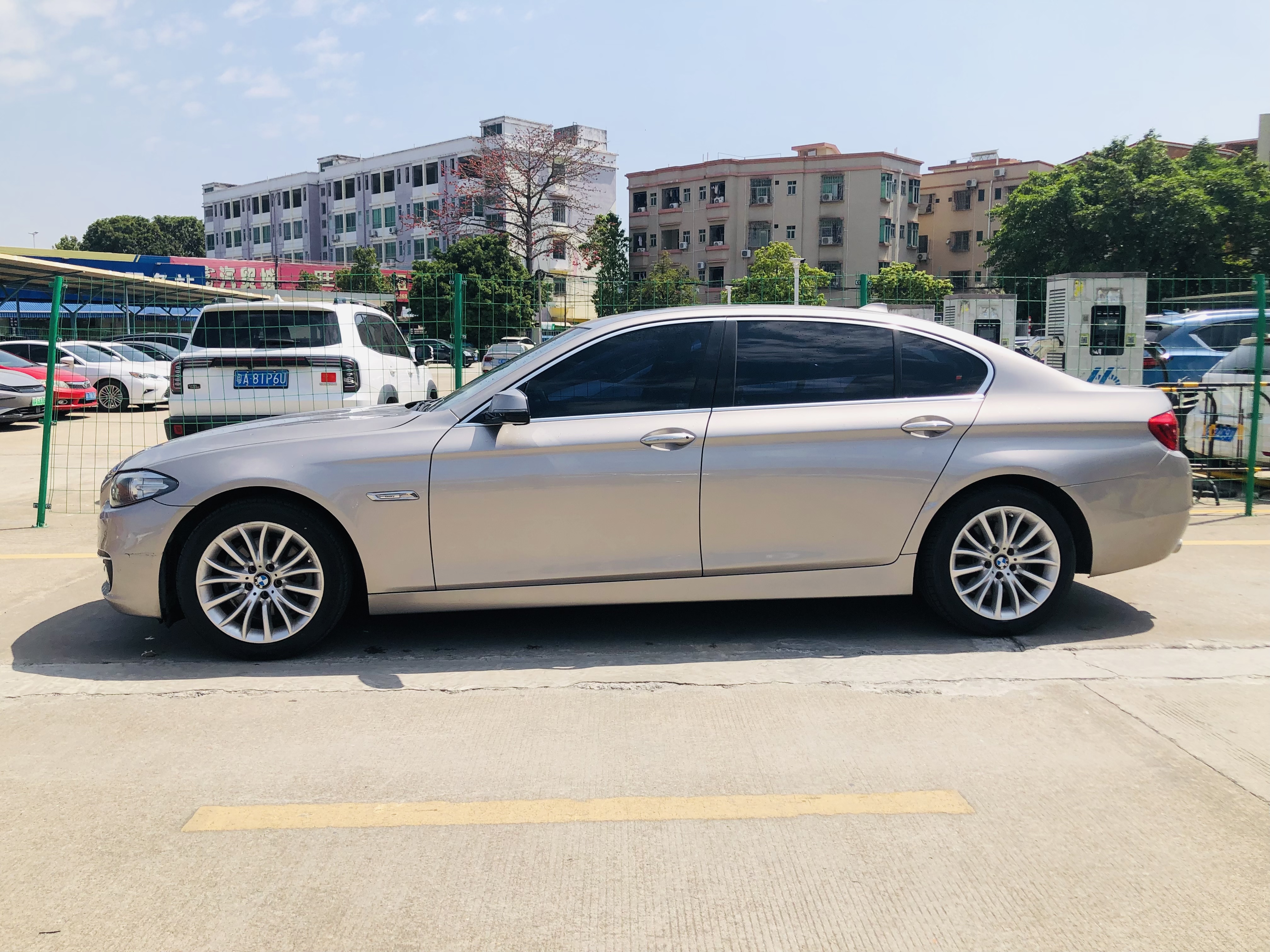 BMW 5 Series 2016 car image #8