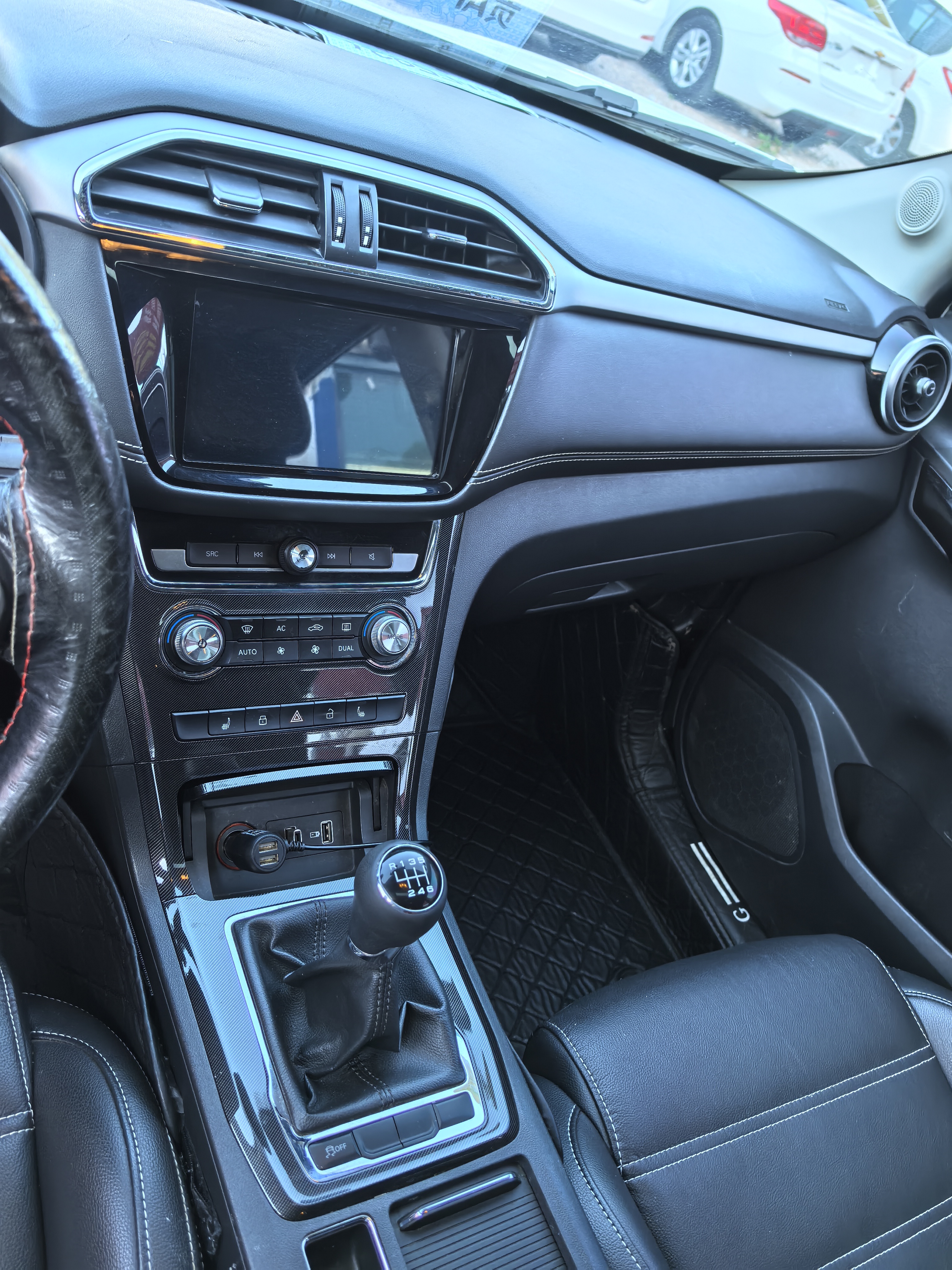 MG GS 2017 #8 MG GS 2017 car image #8