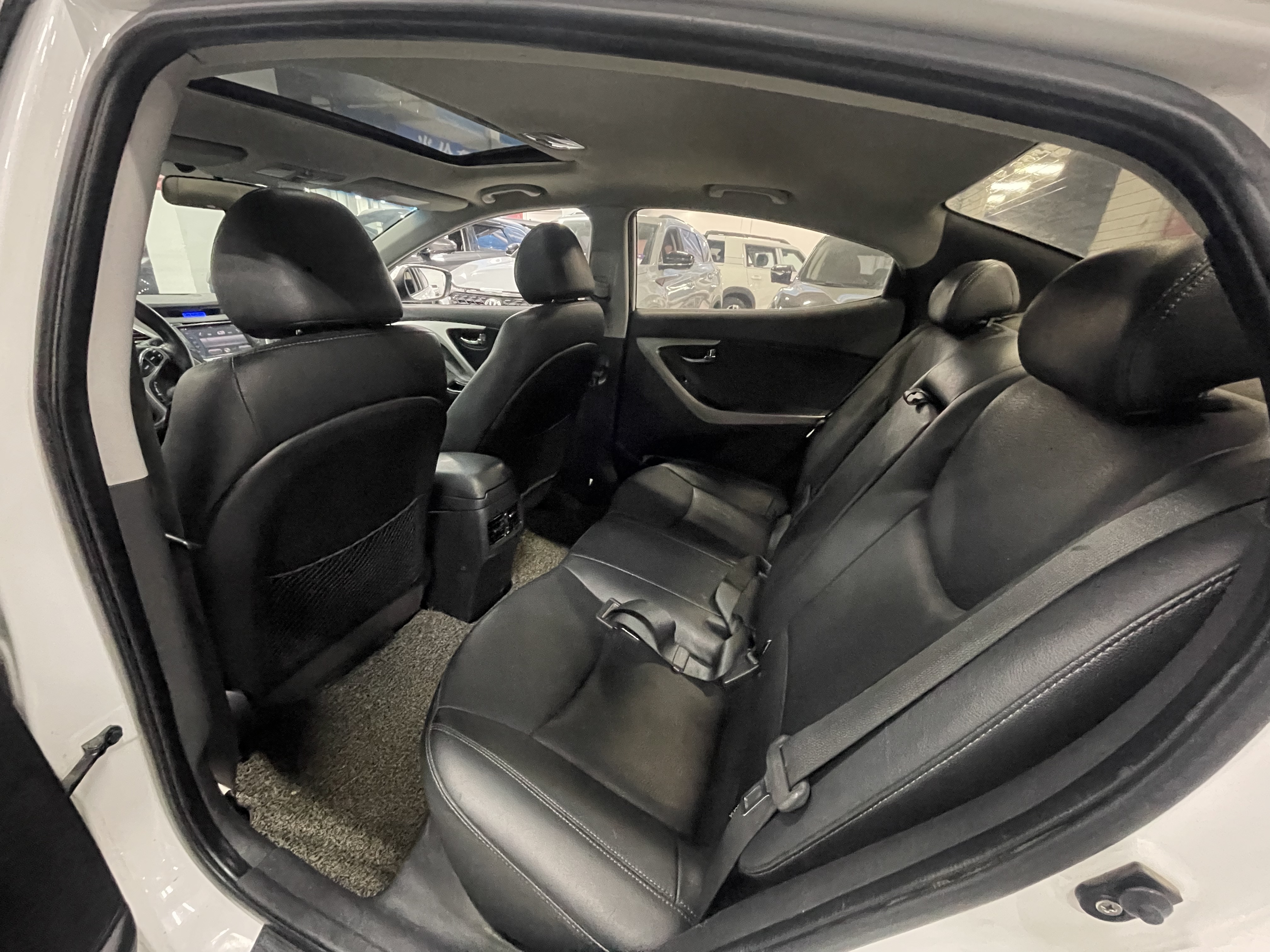 Hyundai Elantra MD 2013 #8 Hyundai Elantra MD 2013 car image #8