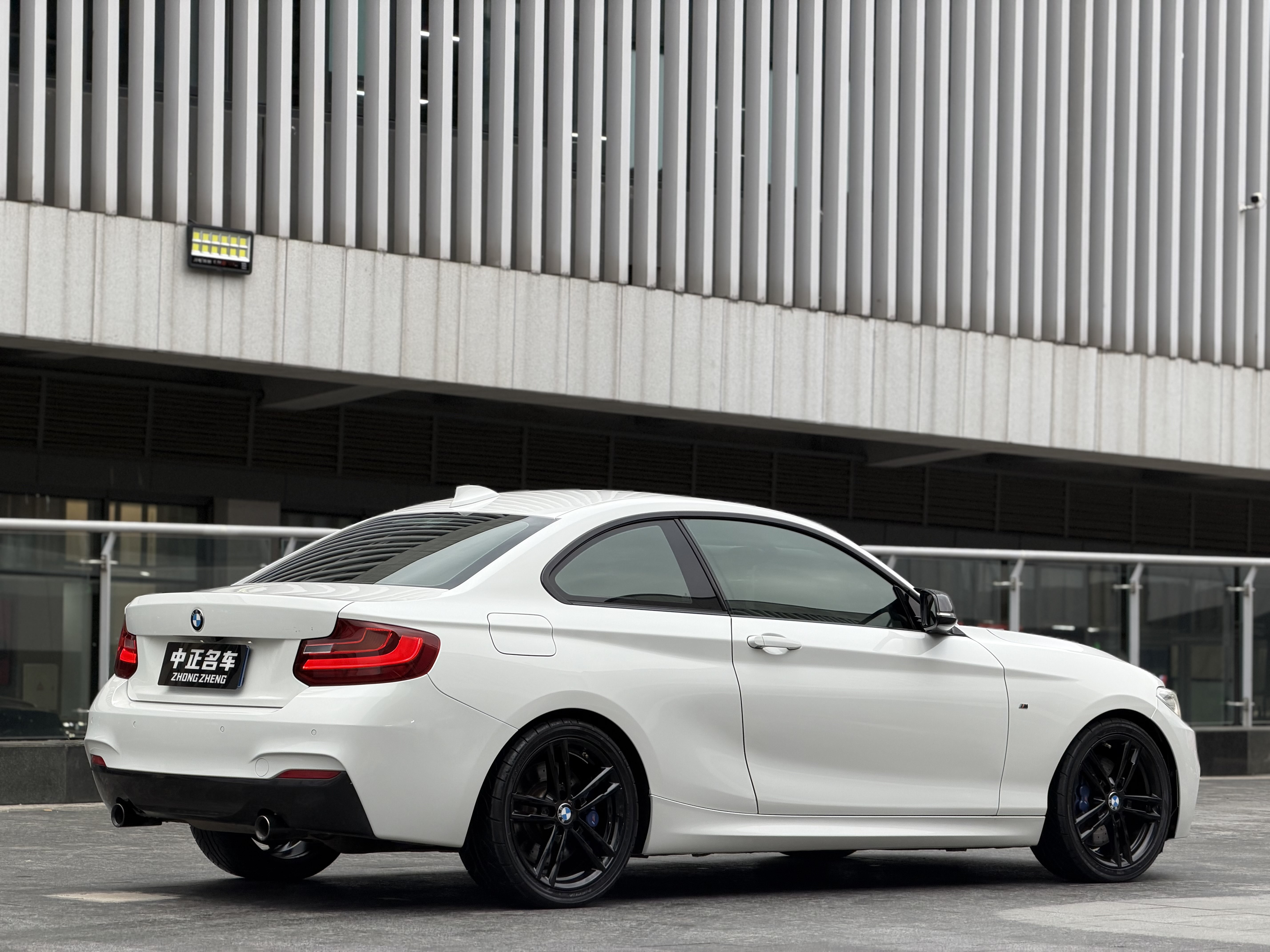 BMW M240i 2018 immagine di auto #8