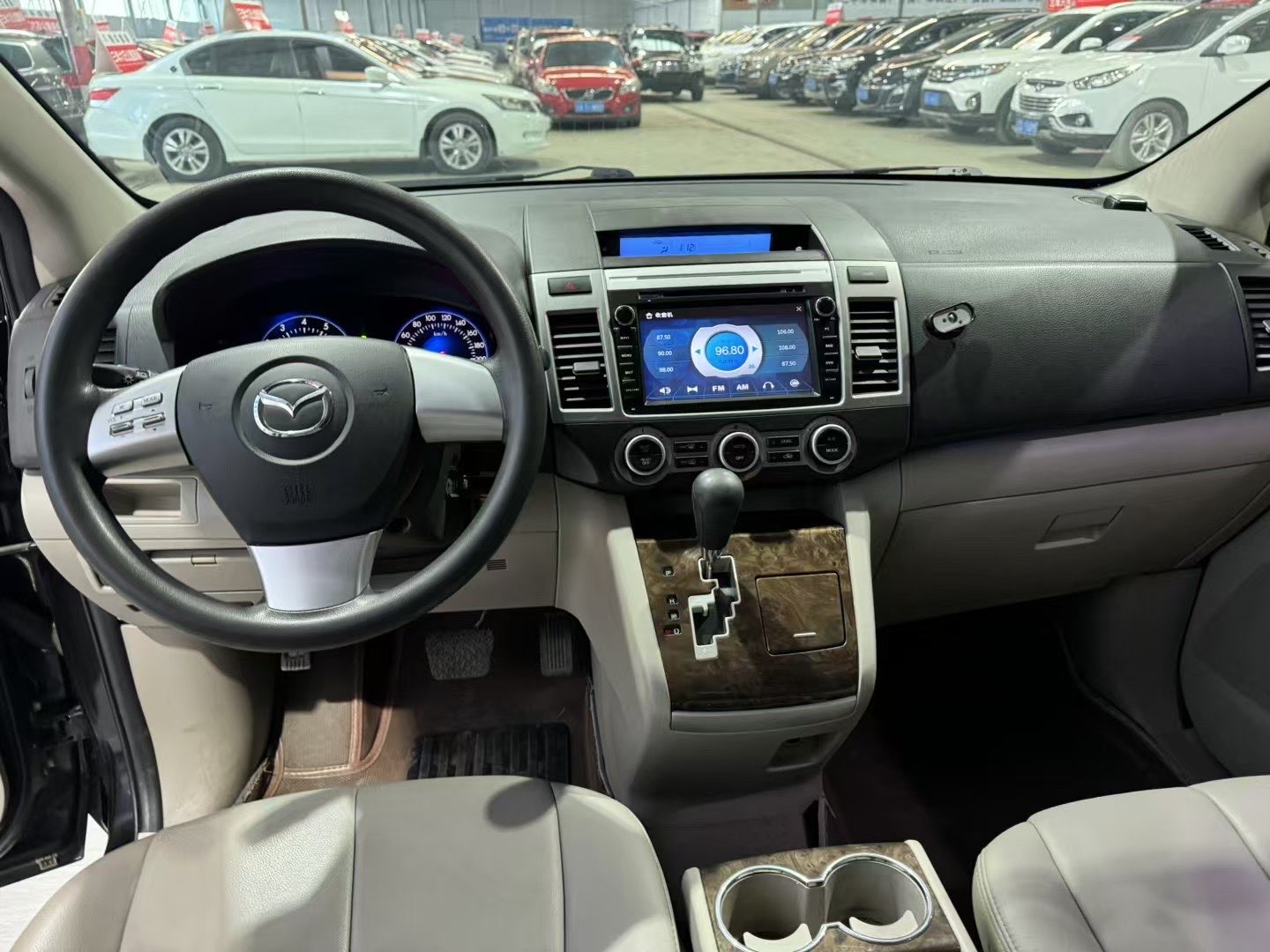 Mazda CX-7 (Imported) 2010 car image #8