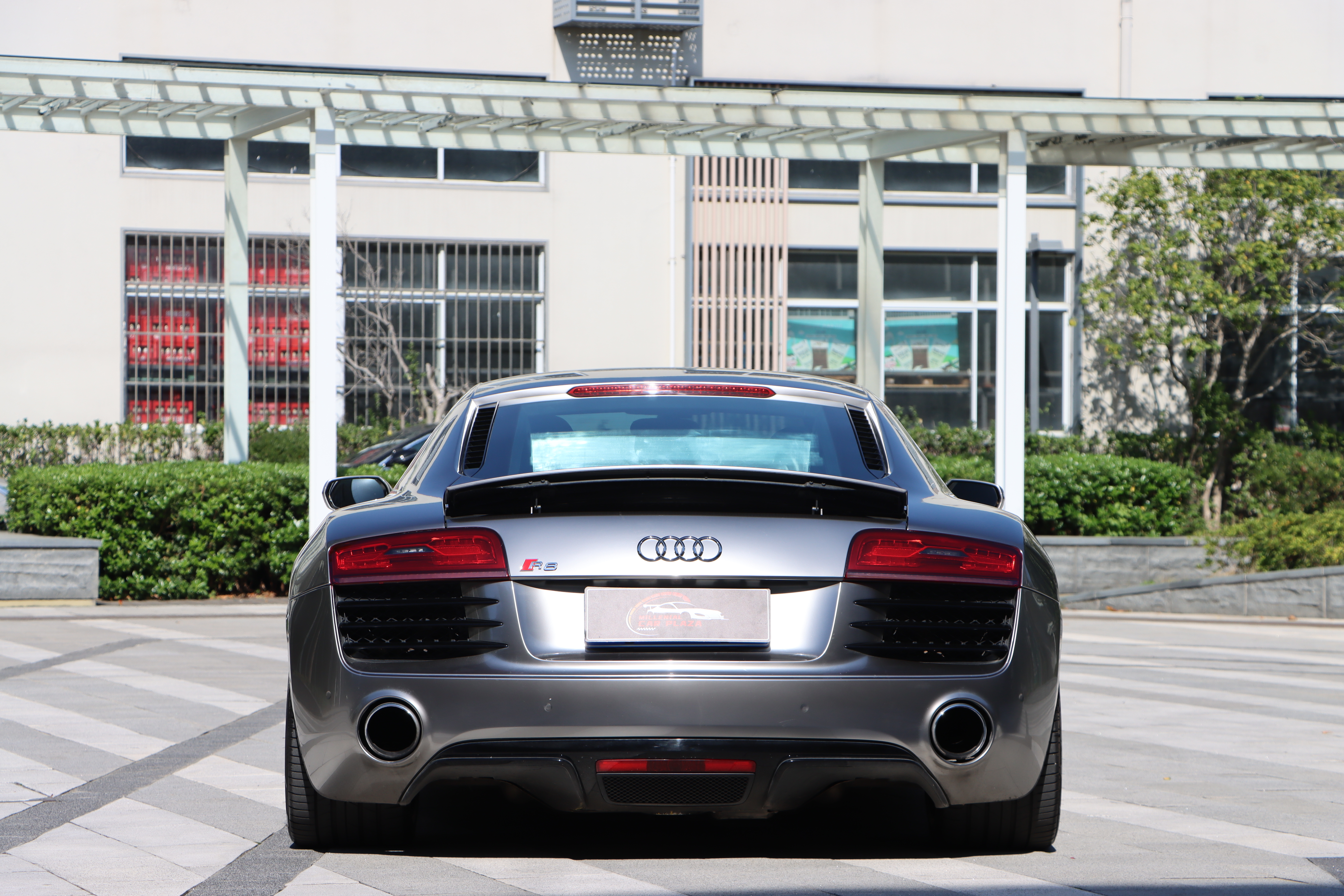 Audi R8 2016 car image #8