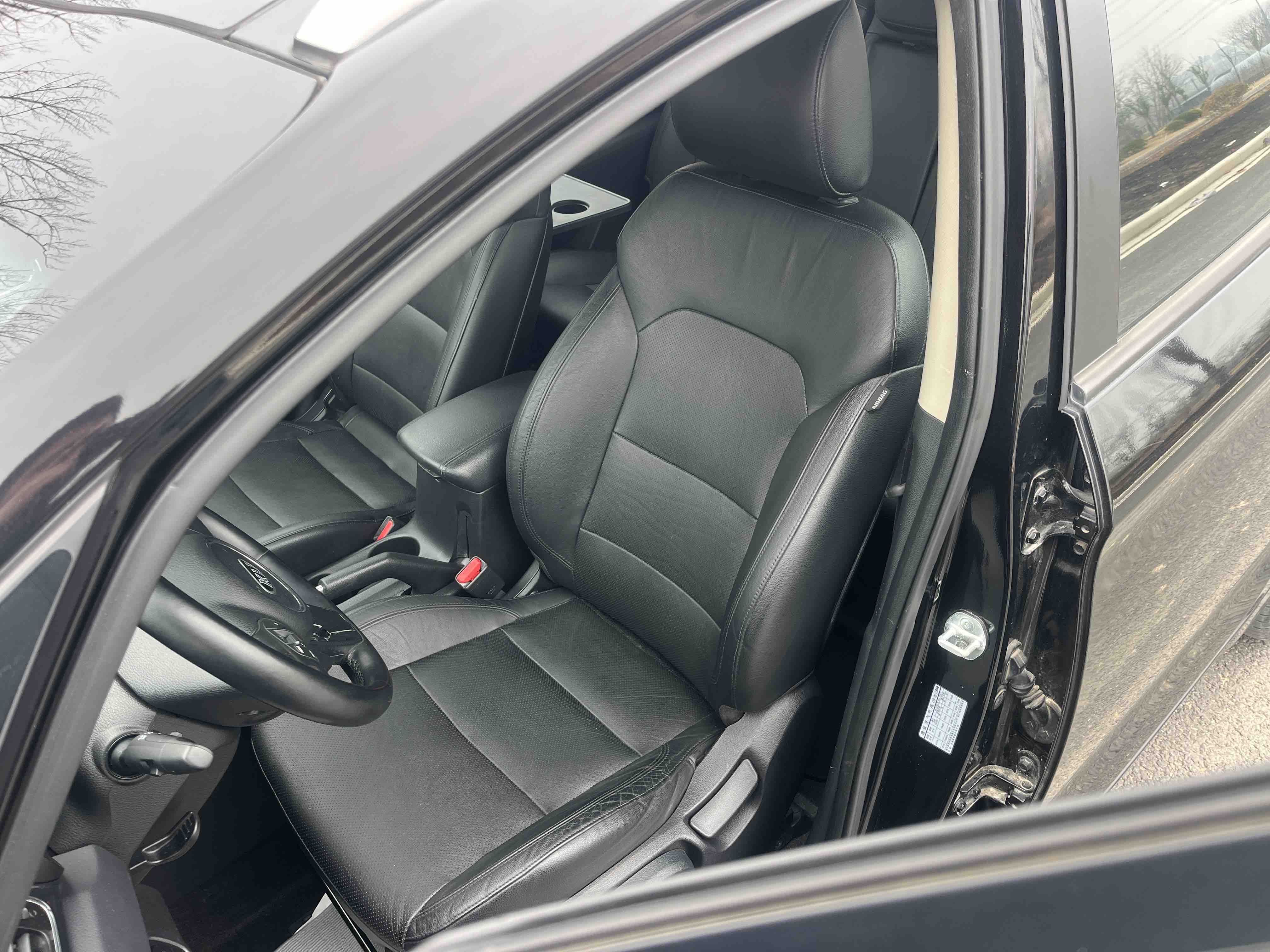 起亚 佳乐 2014 汽车图片 #8