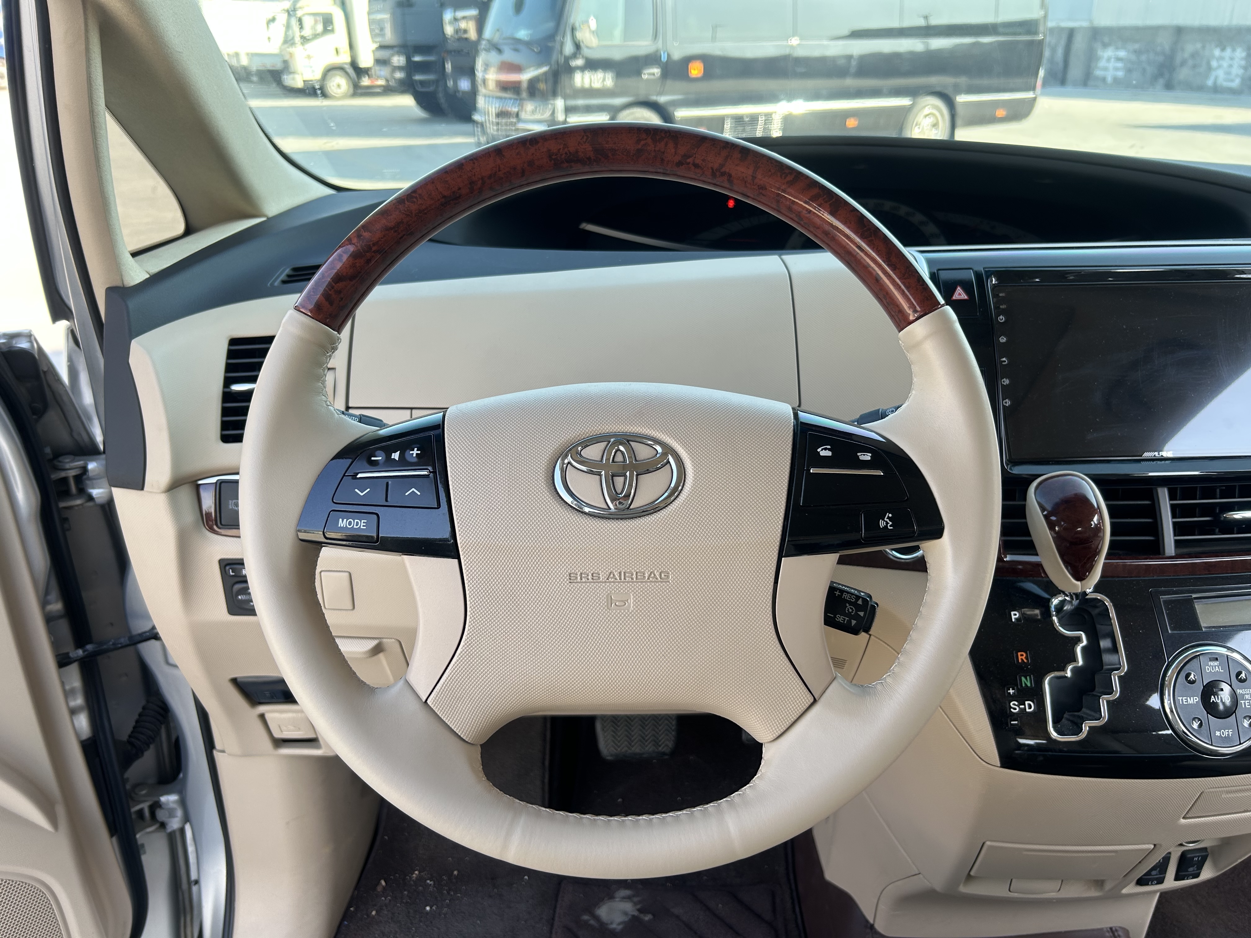 Toyota Previa 2016 car image #8