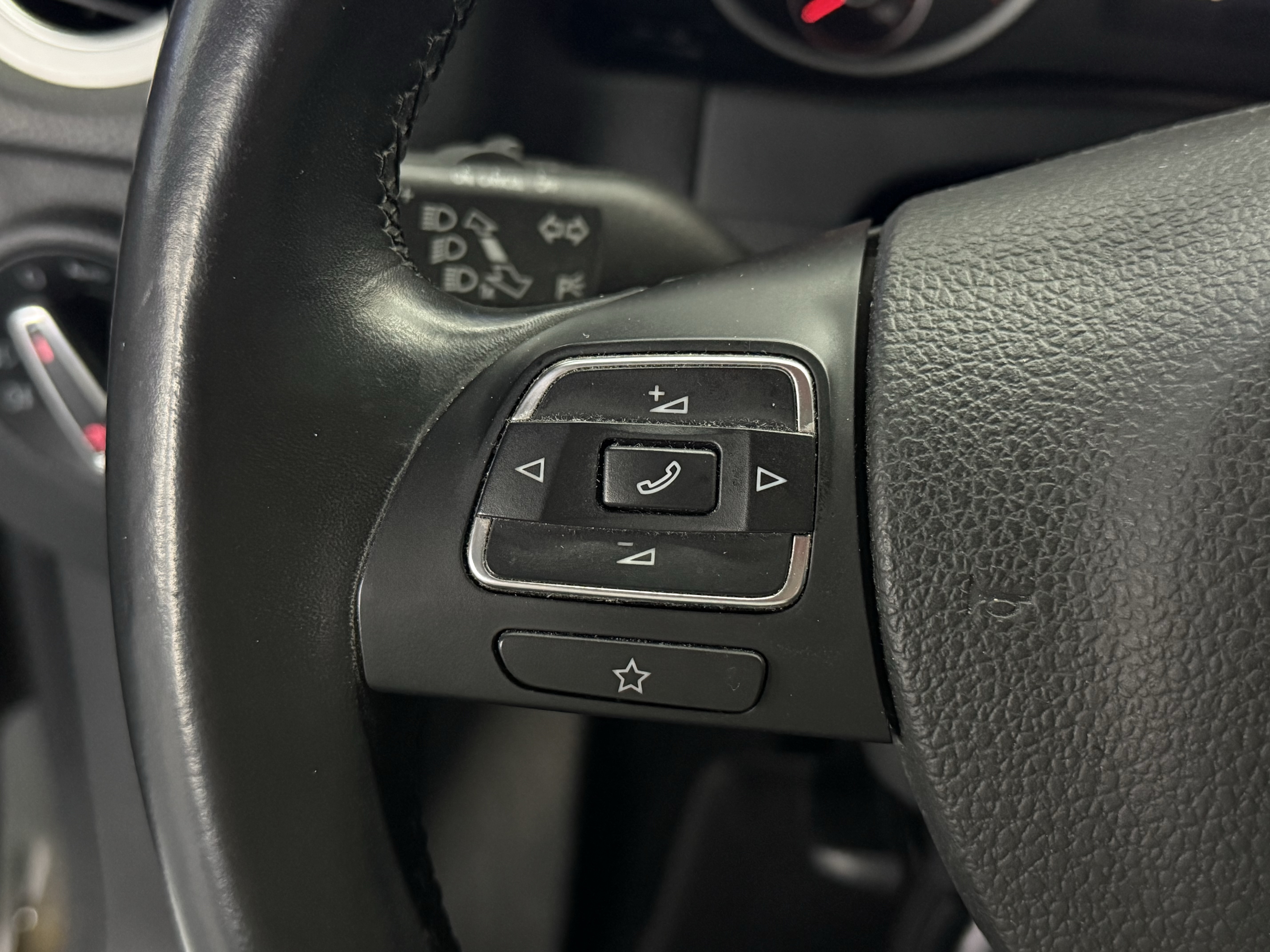 Volkswagen Tiguan 2018 #8 Volkswagen Tiguan 2018 car image #8