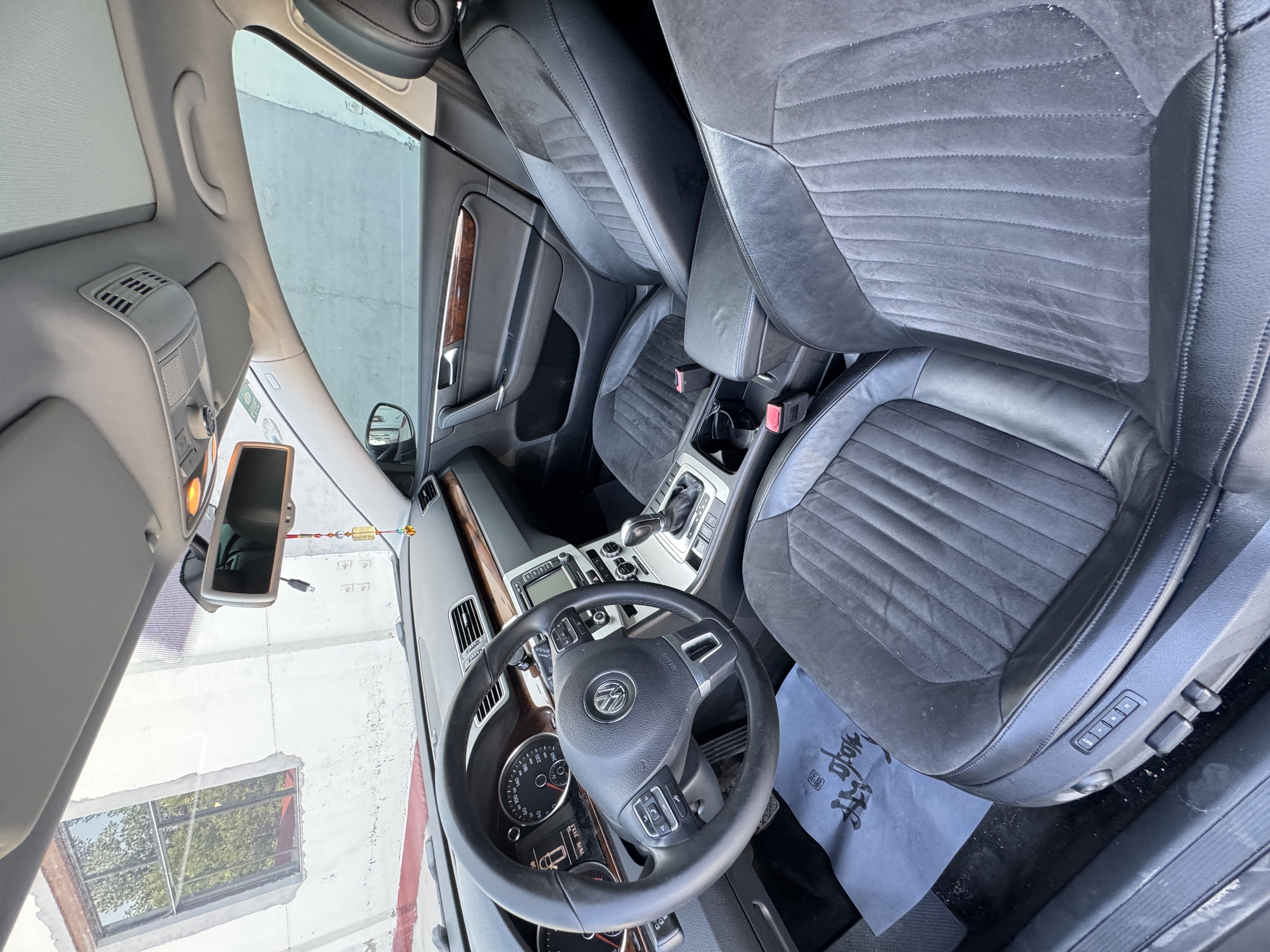 Volkswagen Magotan (Imported) 2012 изображение автомобиля #8