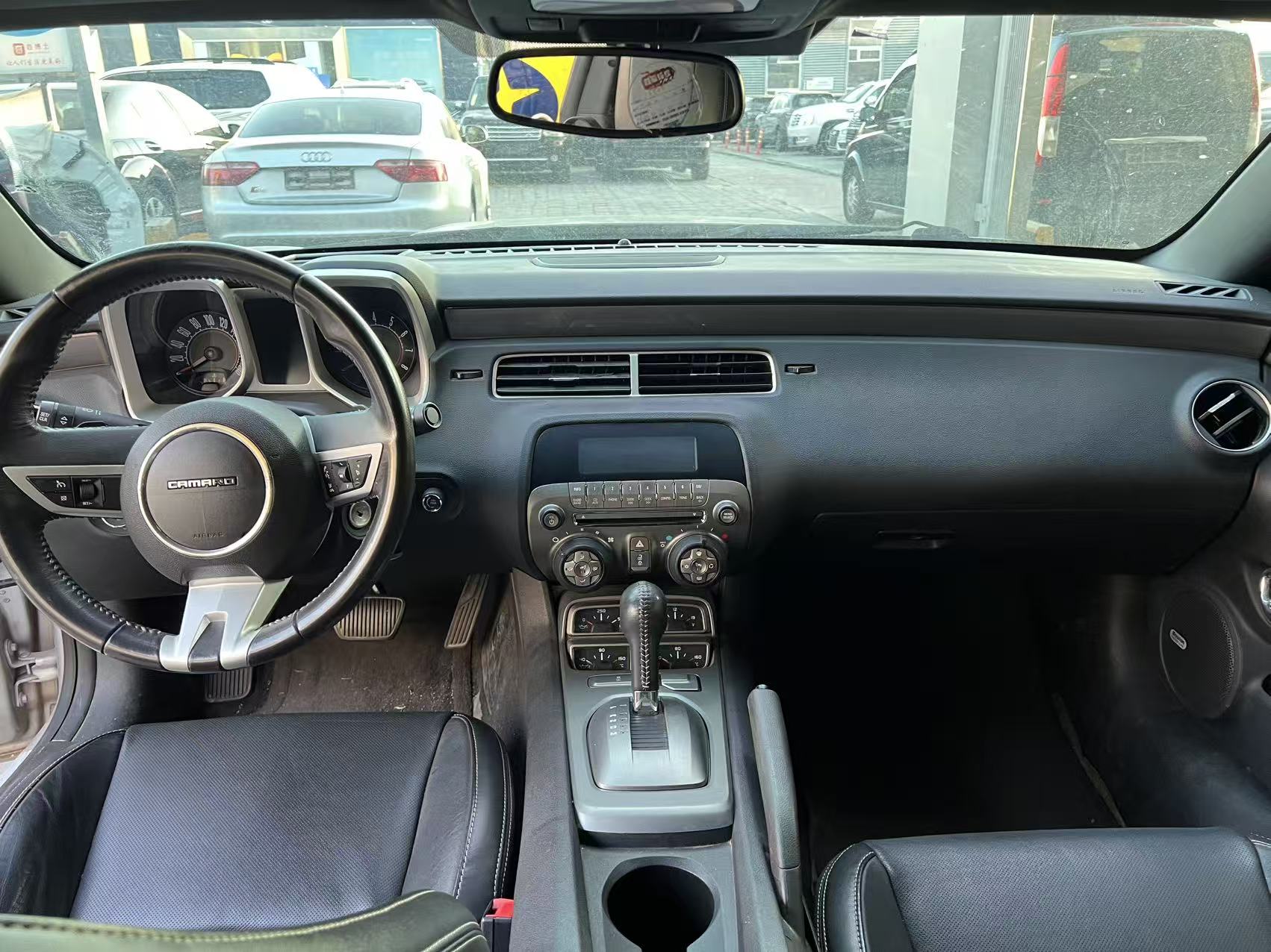 Chevrolet Camaro 2011 car image #8