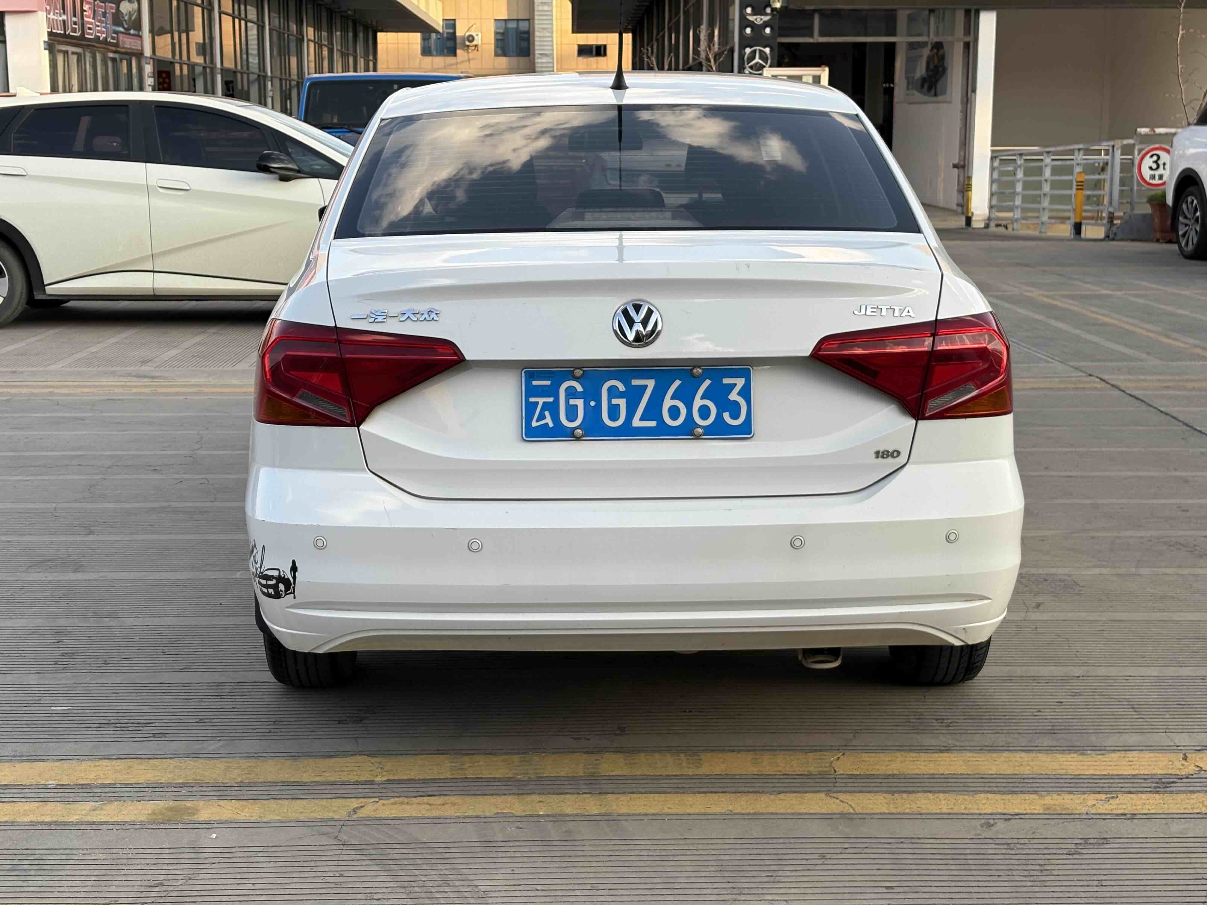 Jetta Jetta 2018 #8 Jetta Jetta 2018 car image #8
