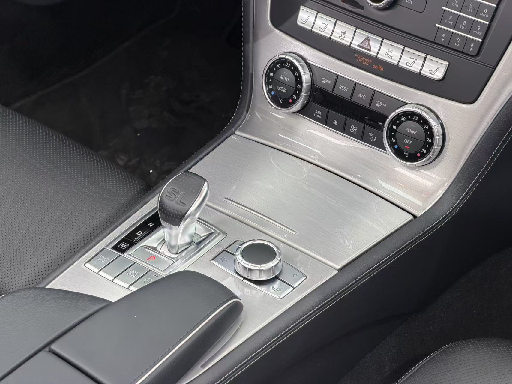 Mercedes-Benz SL Class 2017 car image #8