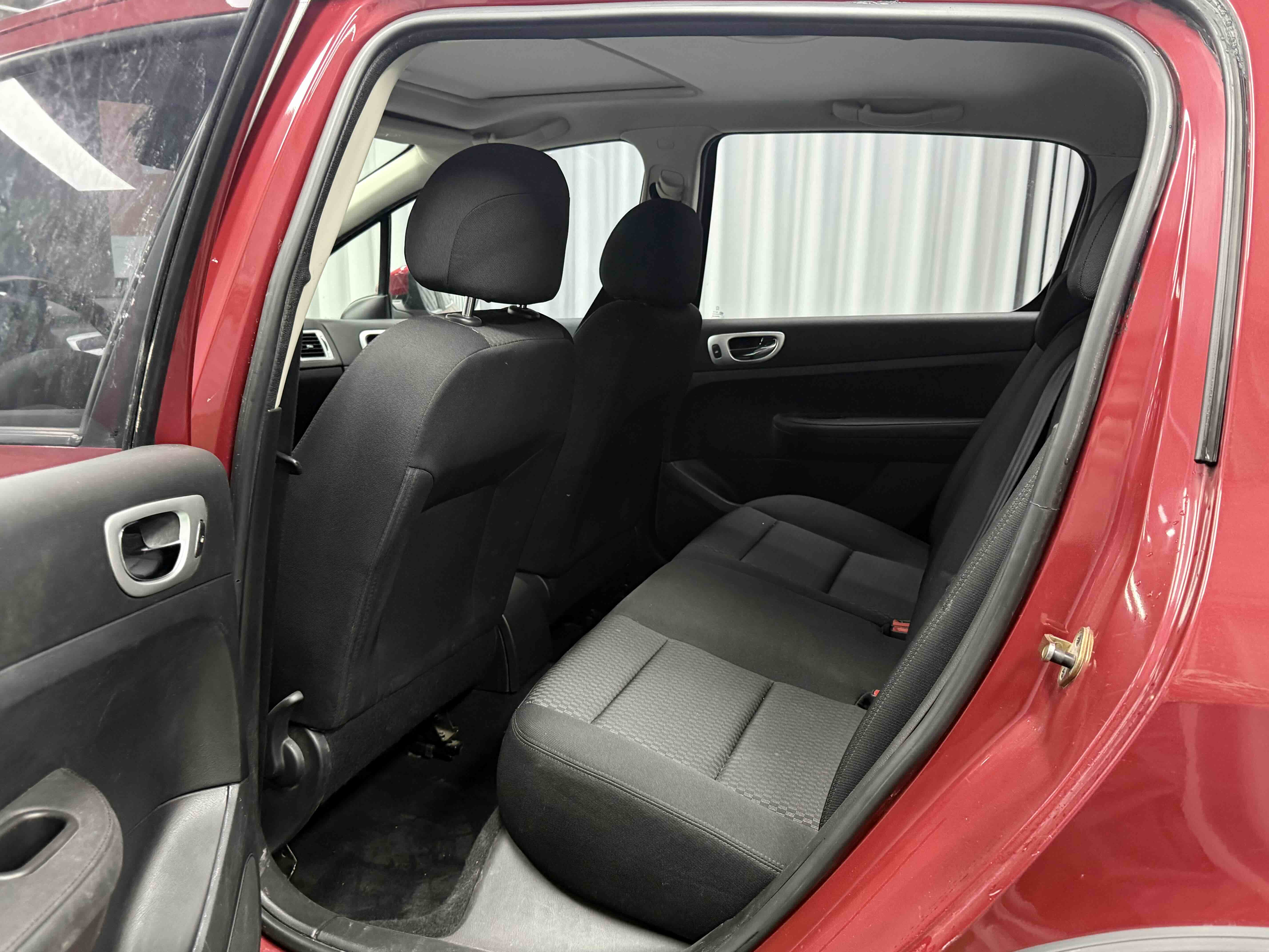 Peugeot 307 2013 car image #8