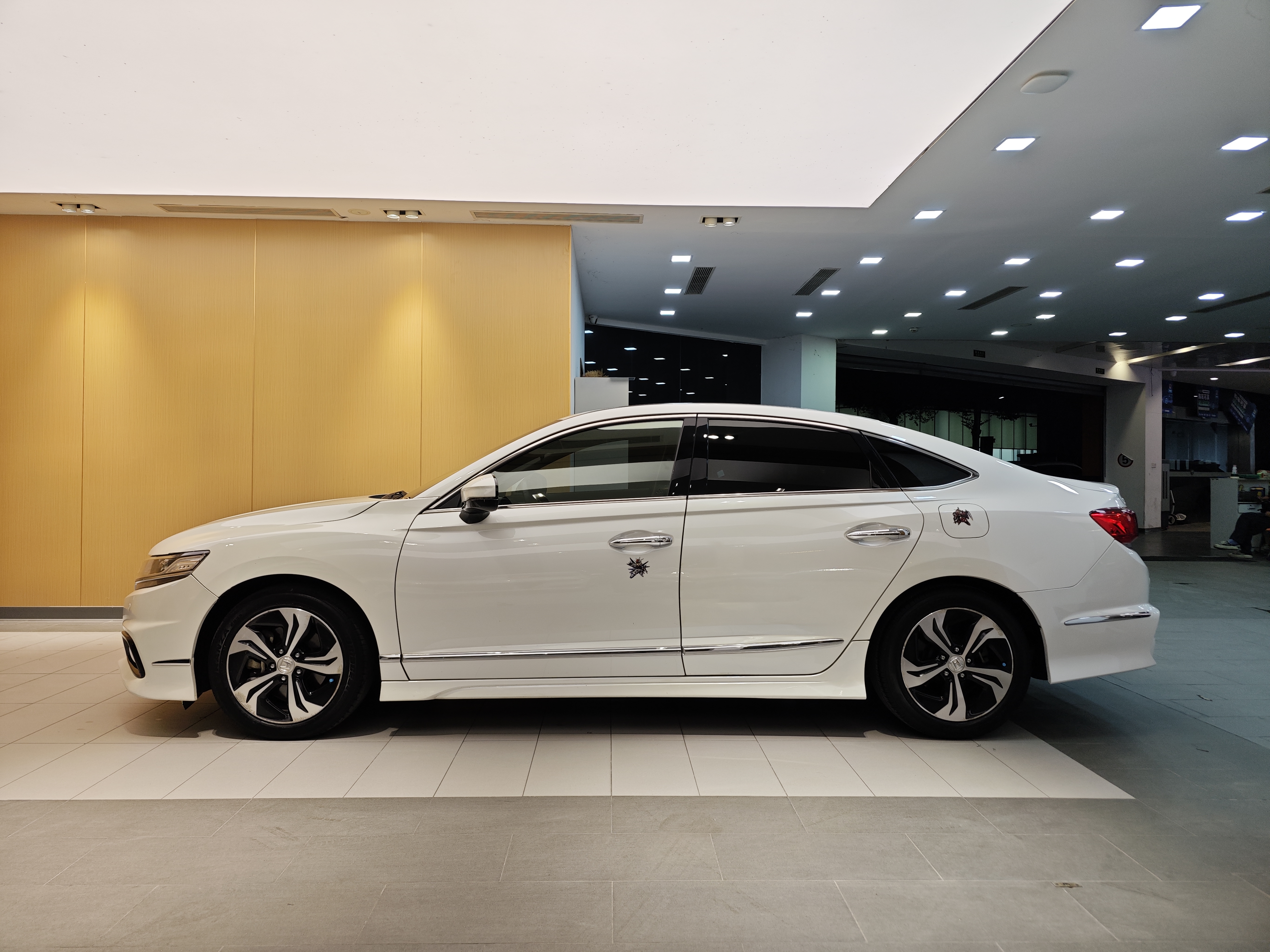 Honda Spirior 2017 #8 Honda Spirior 2017 car image #8