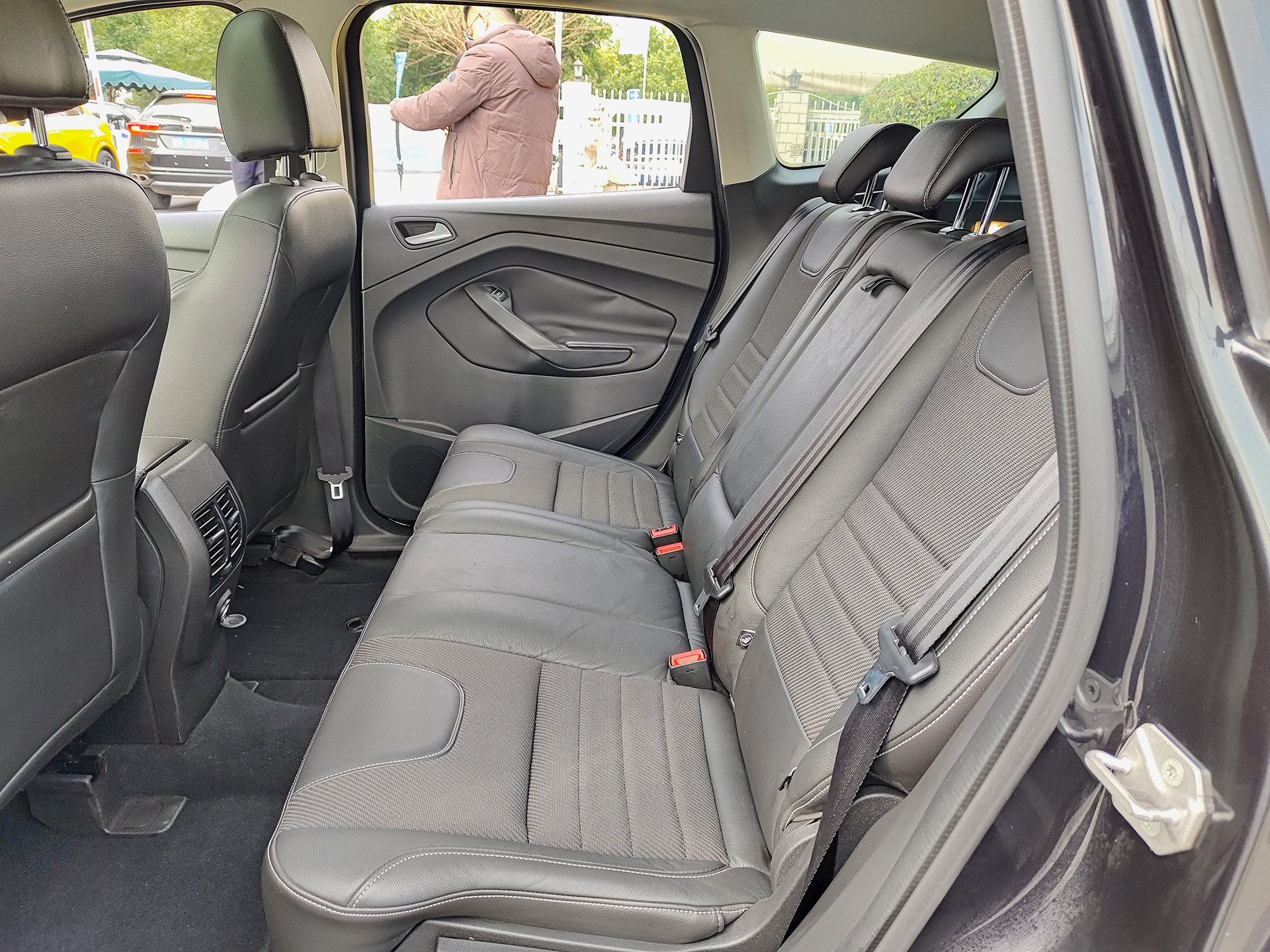 Ford Kuga 2013 #8 Ford Kuga 2013 car image #8