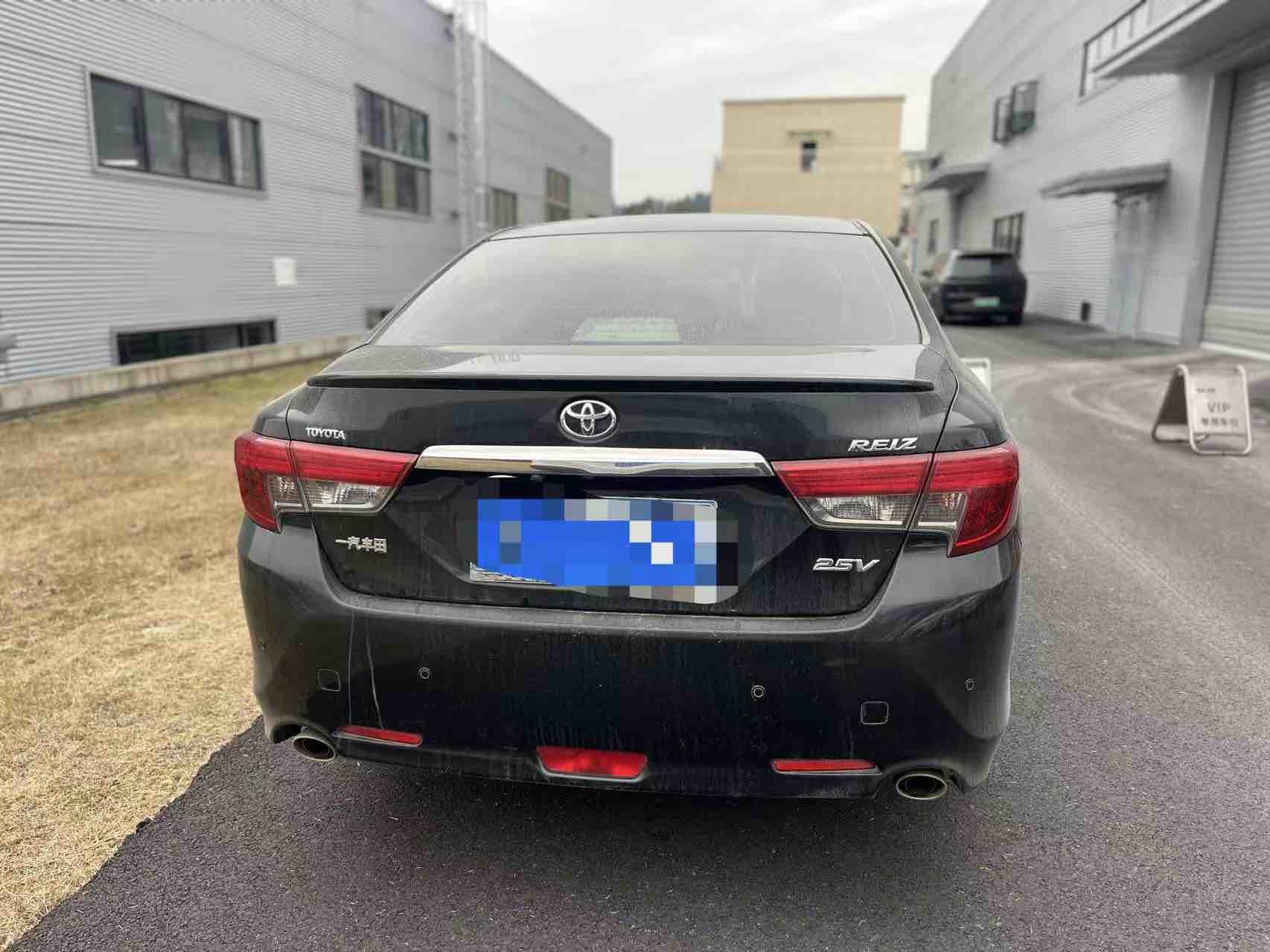 Toyota Reiz 2014 immagine di auto #8