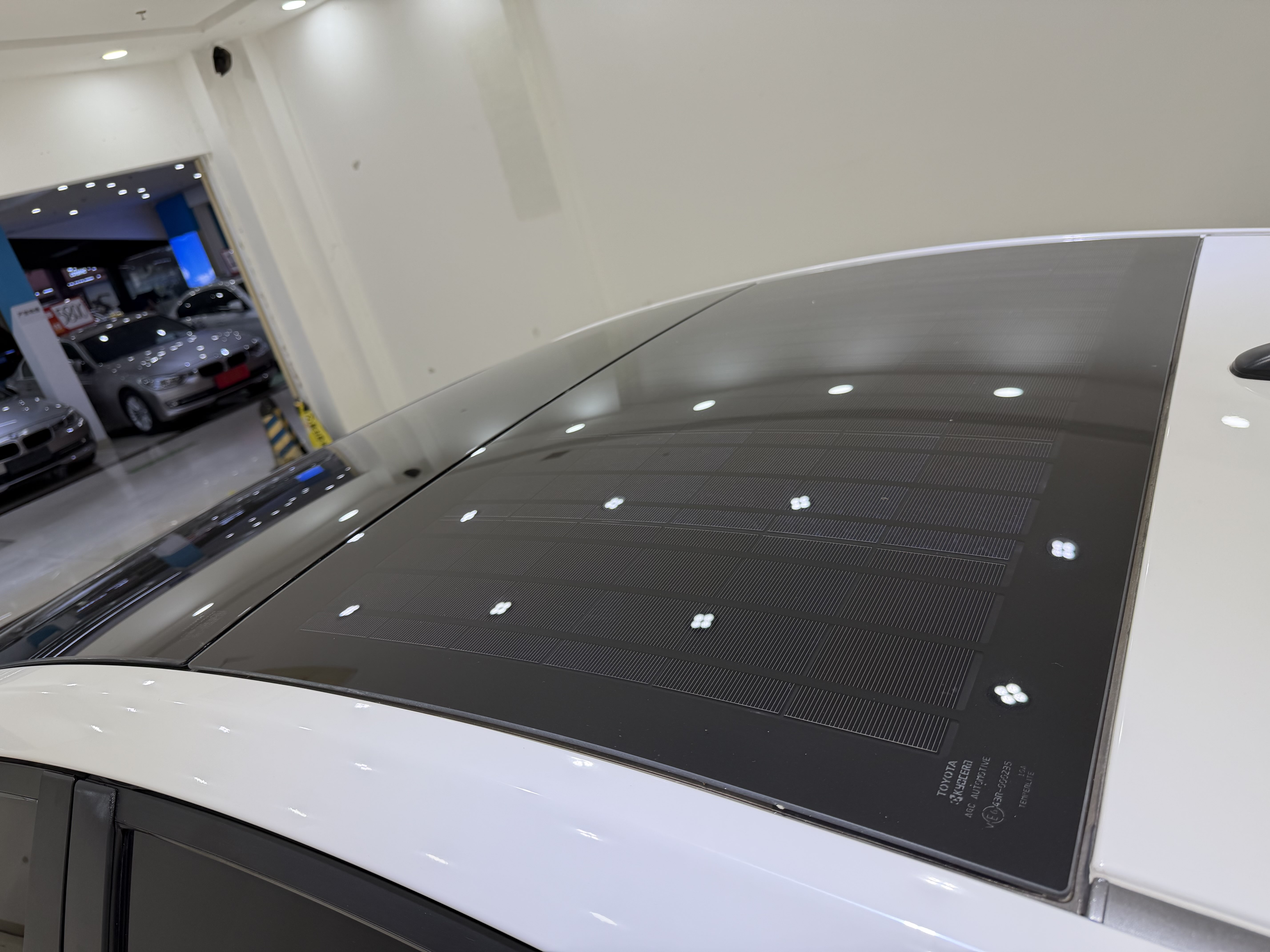 Toyota Prius 2014 car image #8