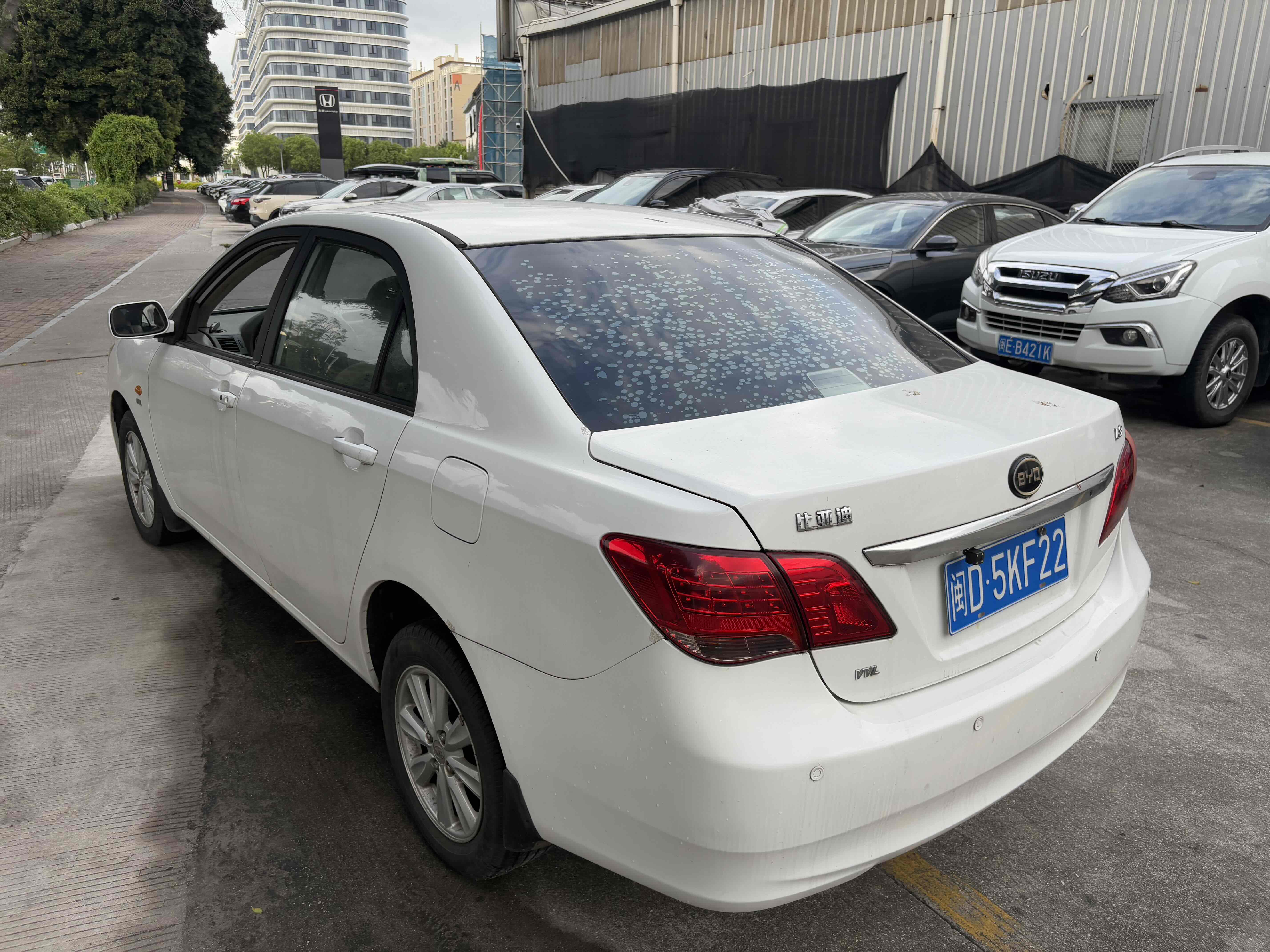 BYD G3 2013 imagen de coche #8