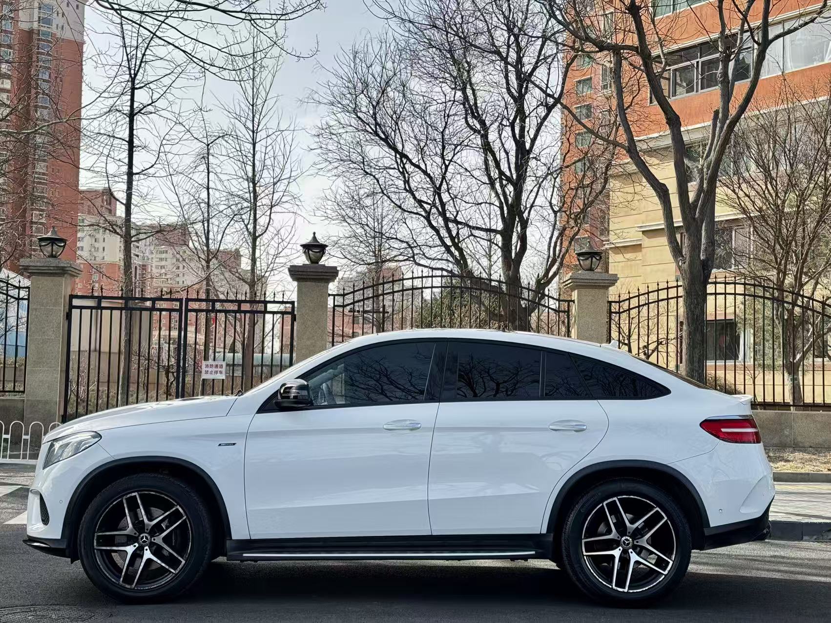 Mercedes-Benz GLE Coupe 2017 image de voiture #8