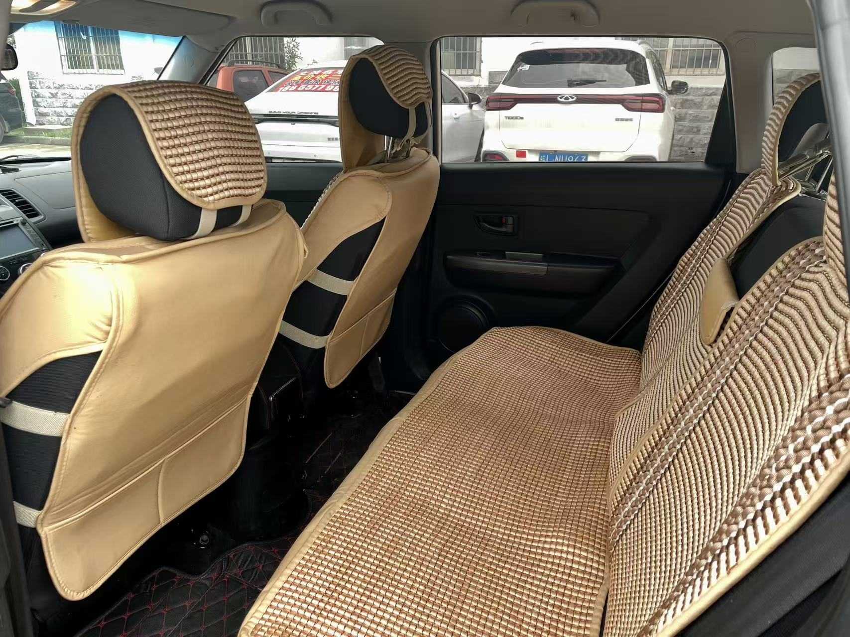 起亚 秀尔 2015 汽车图片 #8