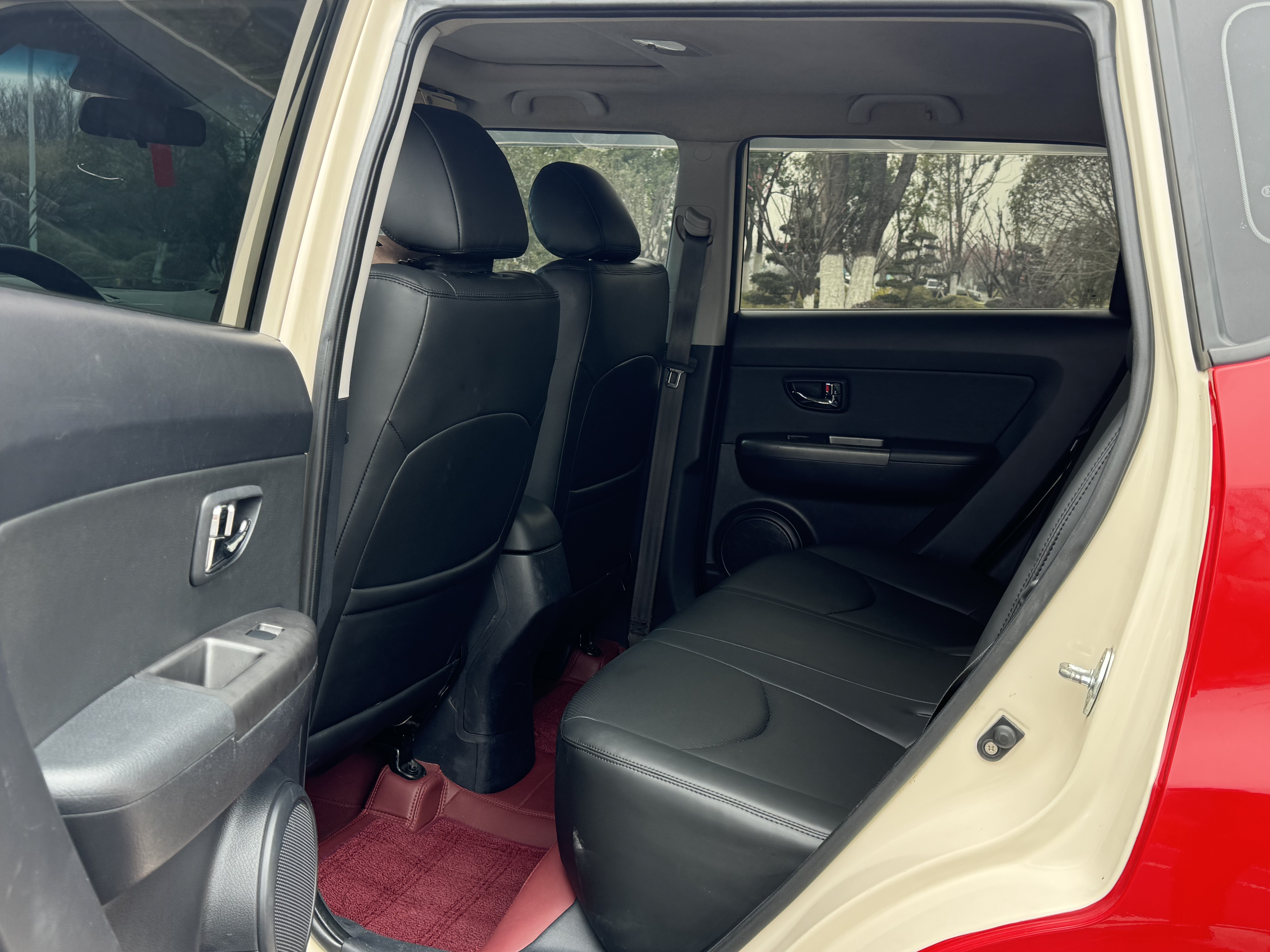 起亚 秀尔 2013 汽车图片 #8