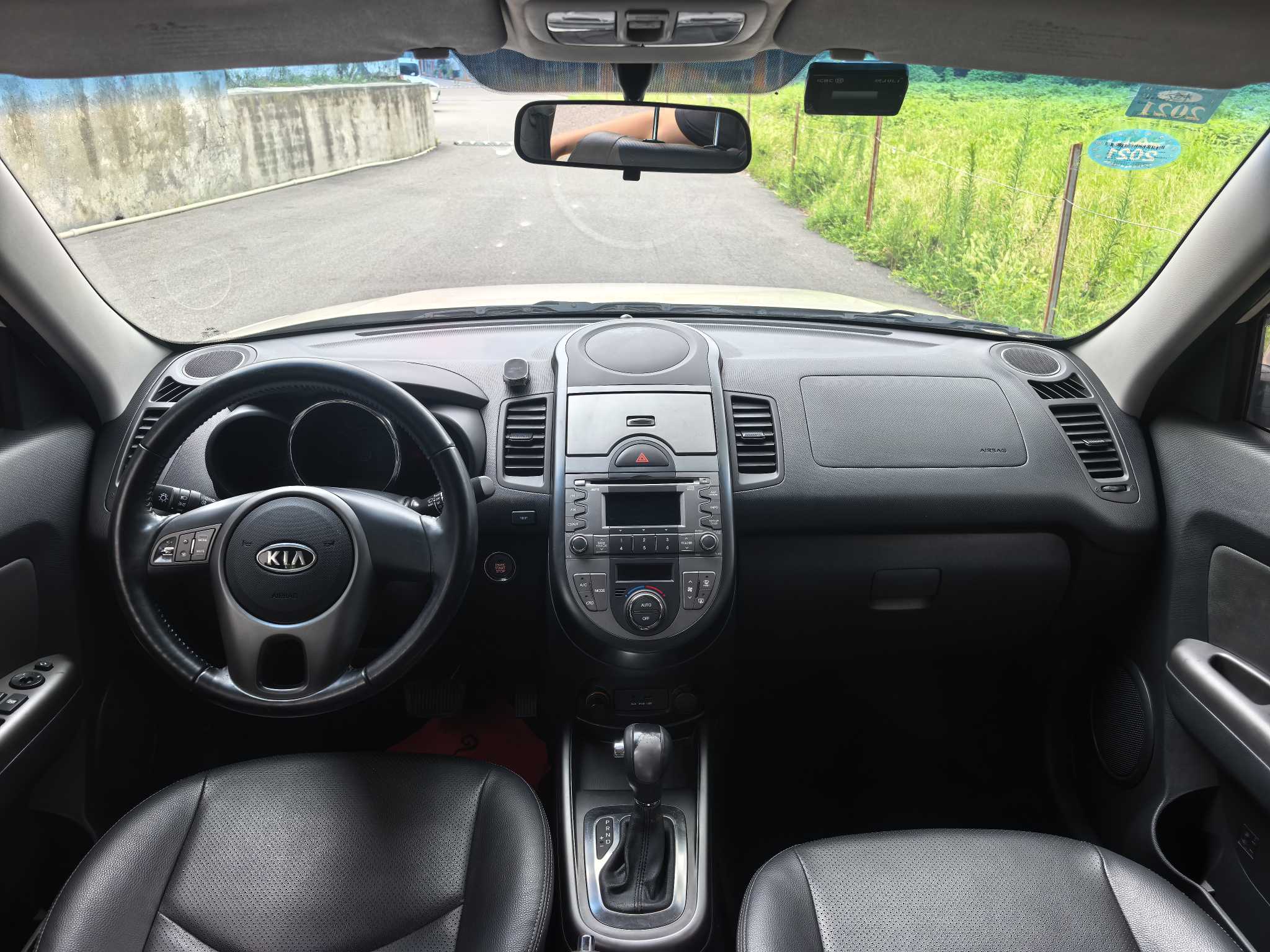 起亚 秀尔 2014 汽车图片 #8