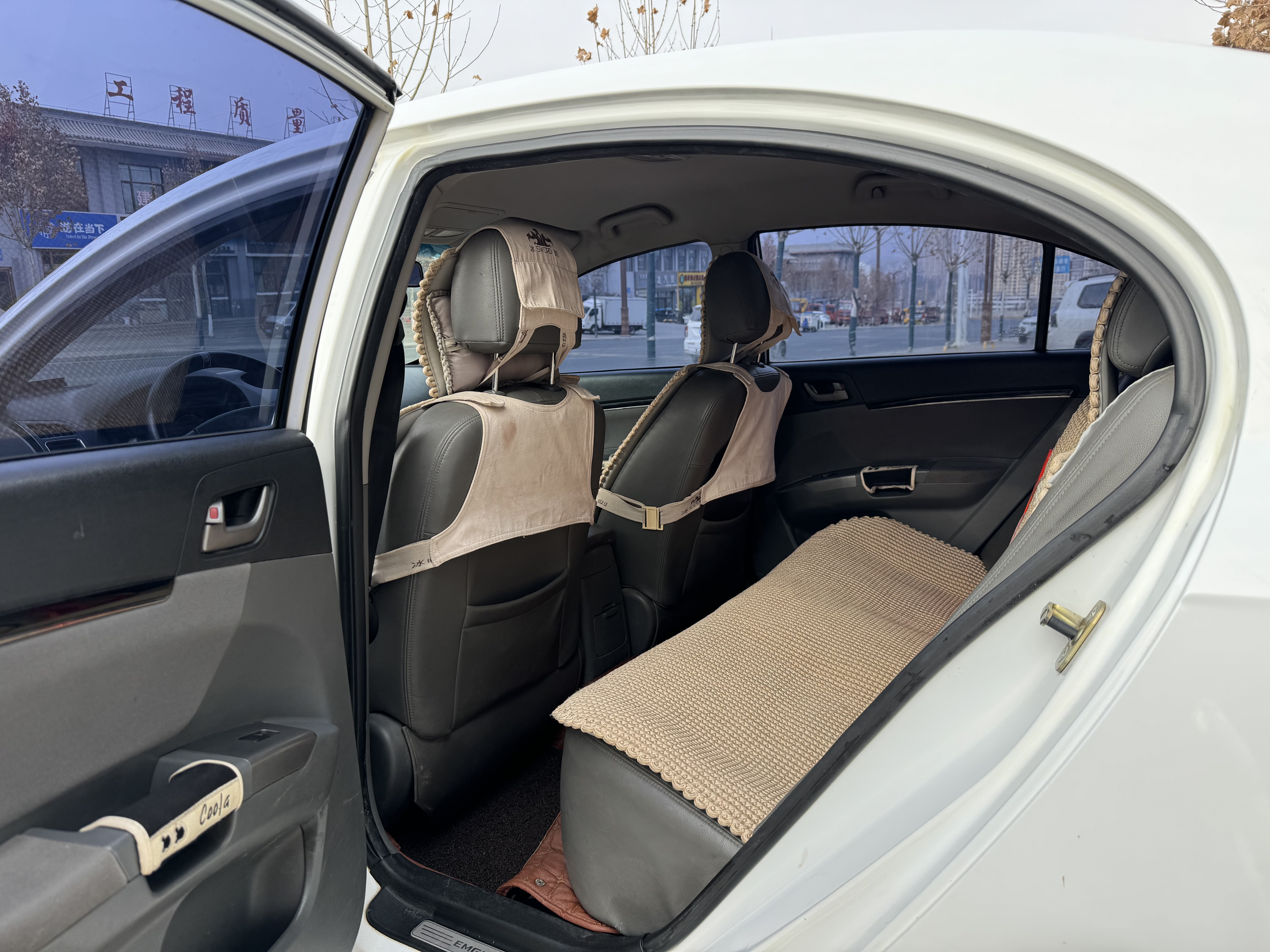 GEELY Emgrand Classic 2013 car image #8